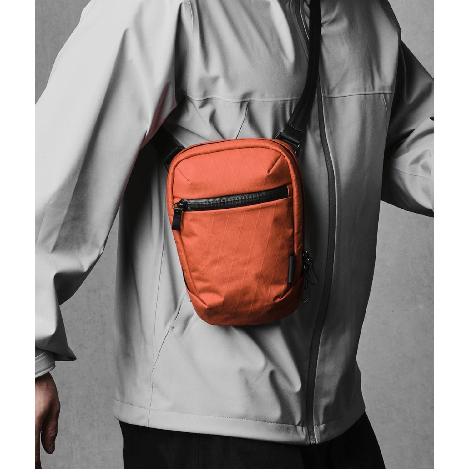 ALPAKA Vertical Sling X-Pac RX30 (Cayenne)