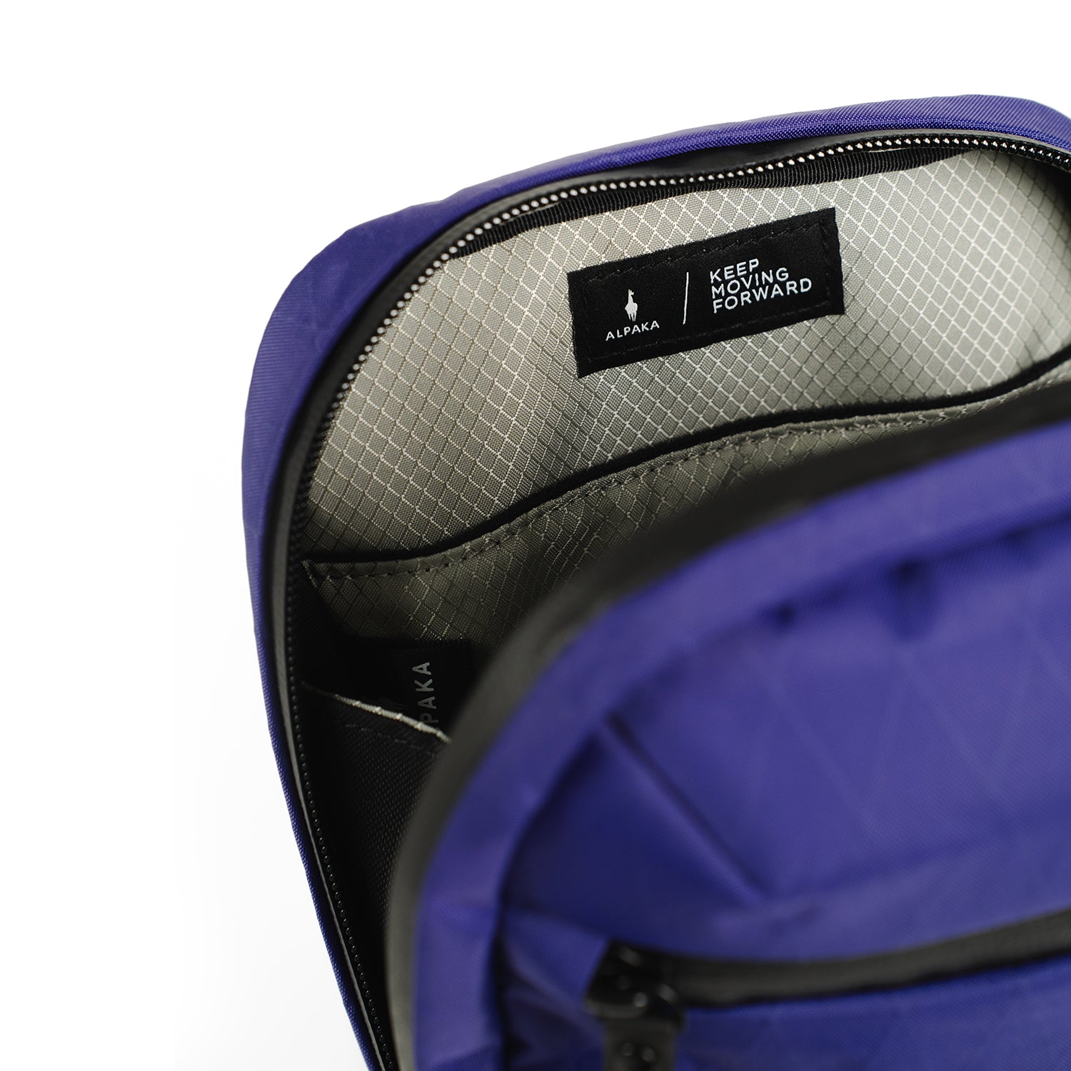 ALPAKA Vertical Sling X-Pac VX21 (Purple)