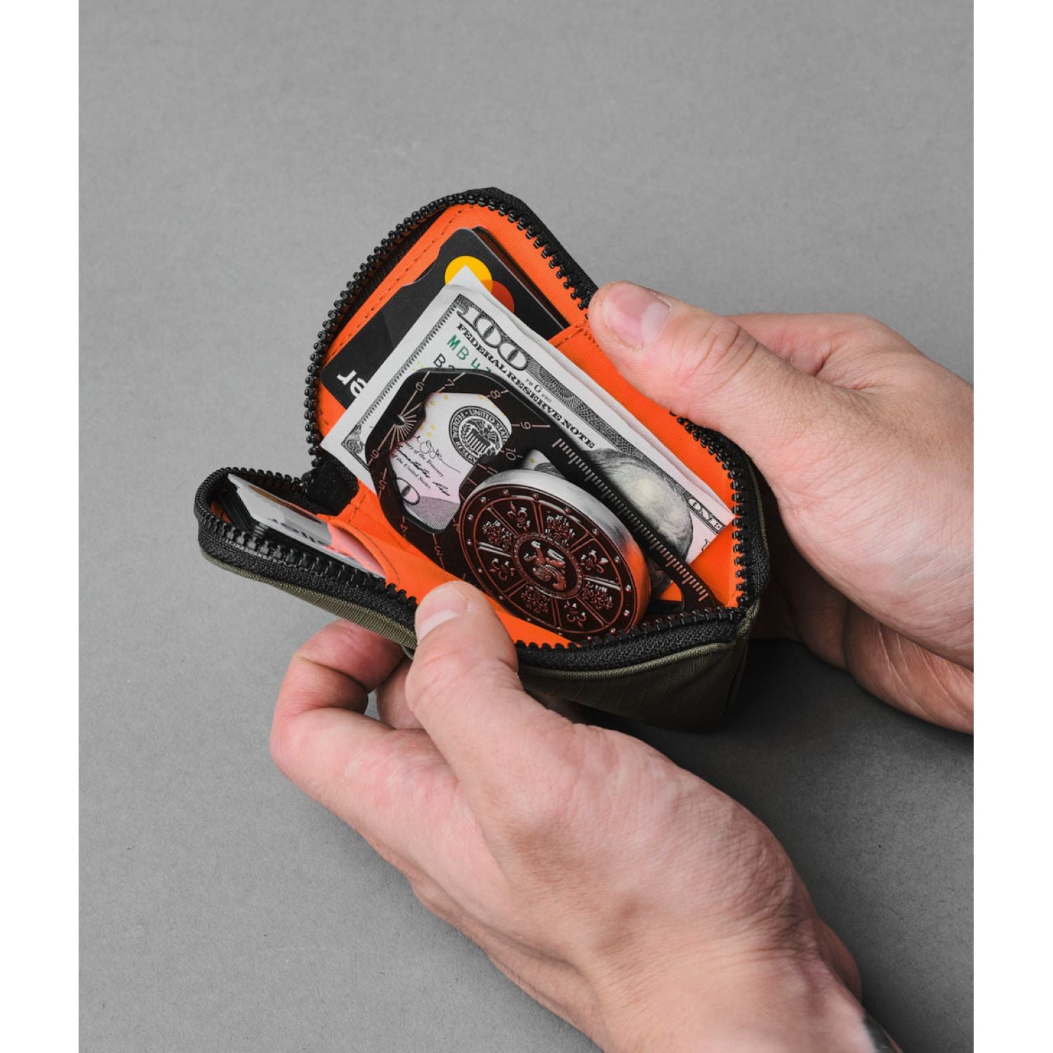 ALPAKA Zip Card Pouch 200D (Green)