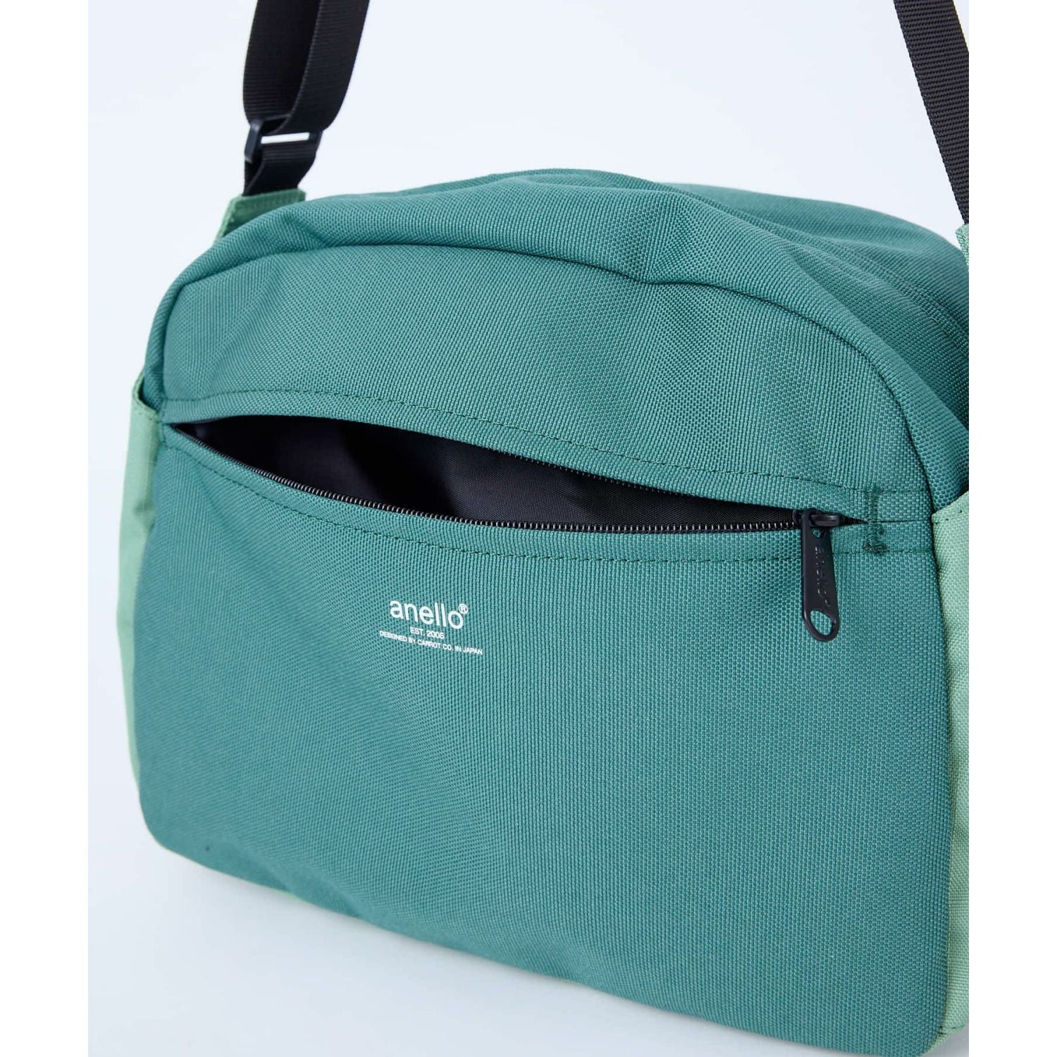 Anello Anywhere Shoulder Bag (Green)