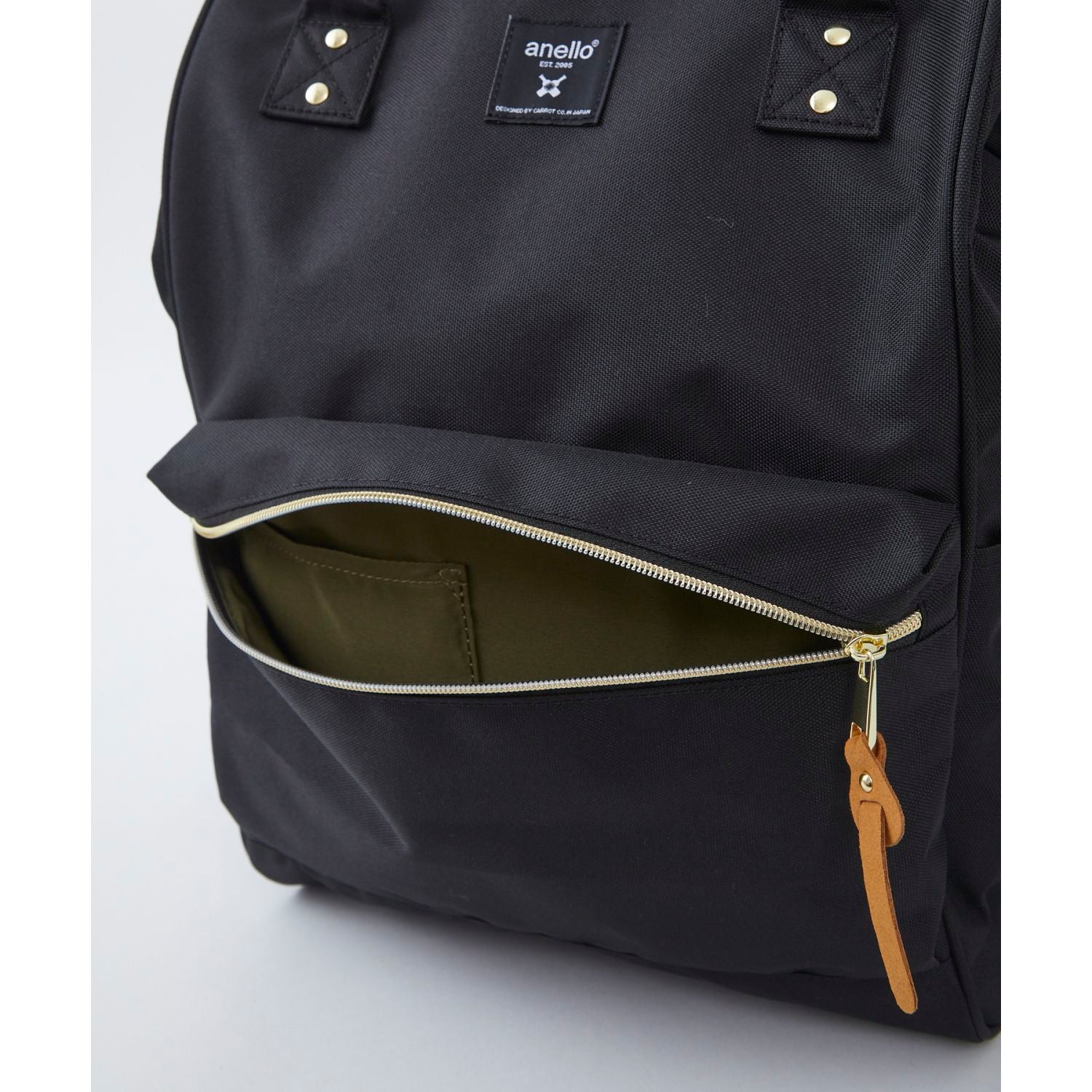 Anello Cross Bottle Kuchigane Backpack L (Black)