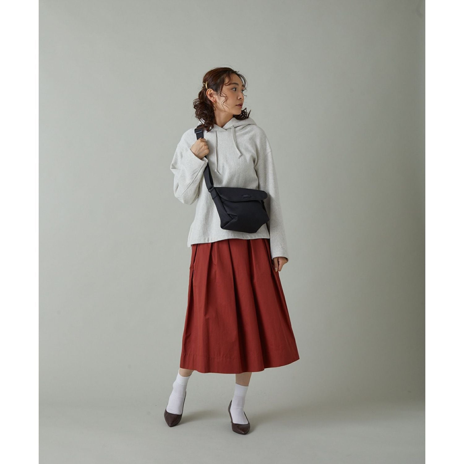 Anello Kuro Mini Messenger Bag (Black)