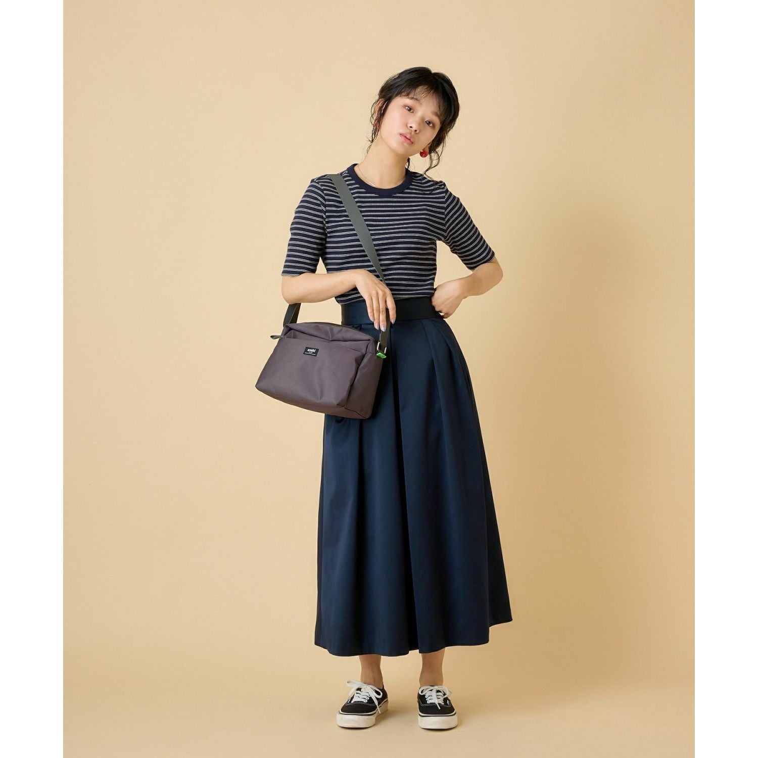 Anello Parcel Shoulder Bag (Grey)