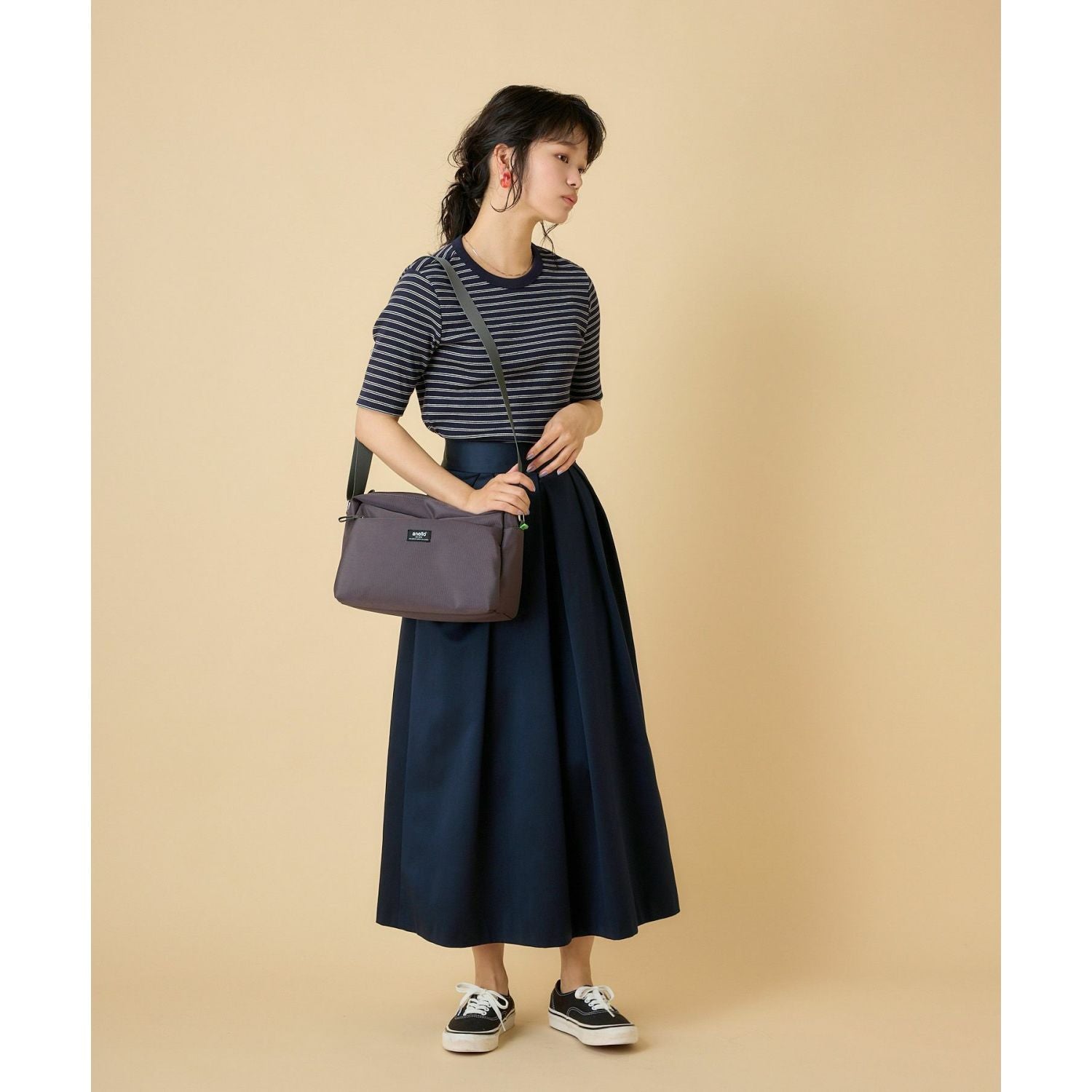 Anello Parcel Shoulder Bag (Grey)