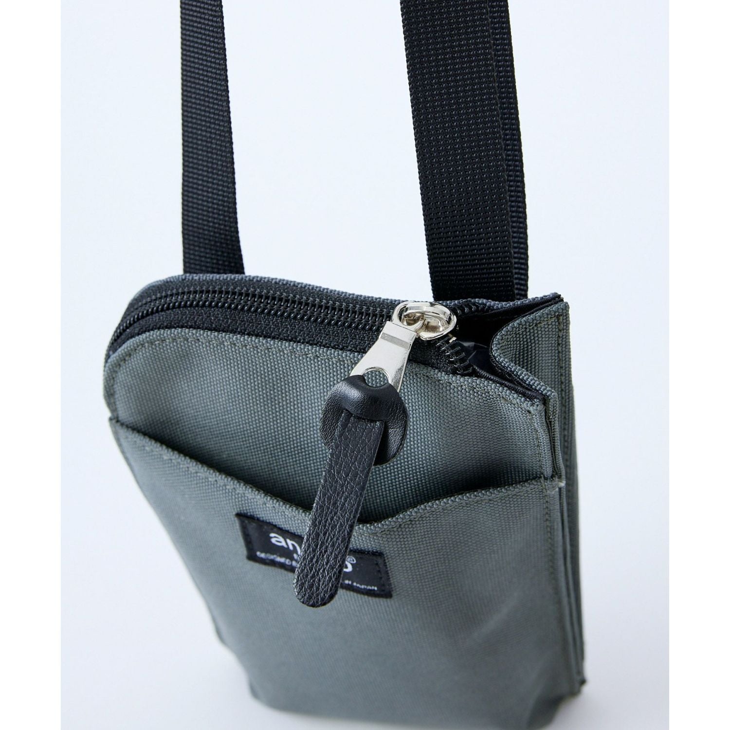 Anello To Go Rounded Zip Mini Shoulder Bag (Grey)