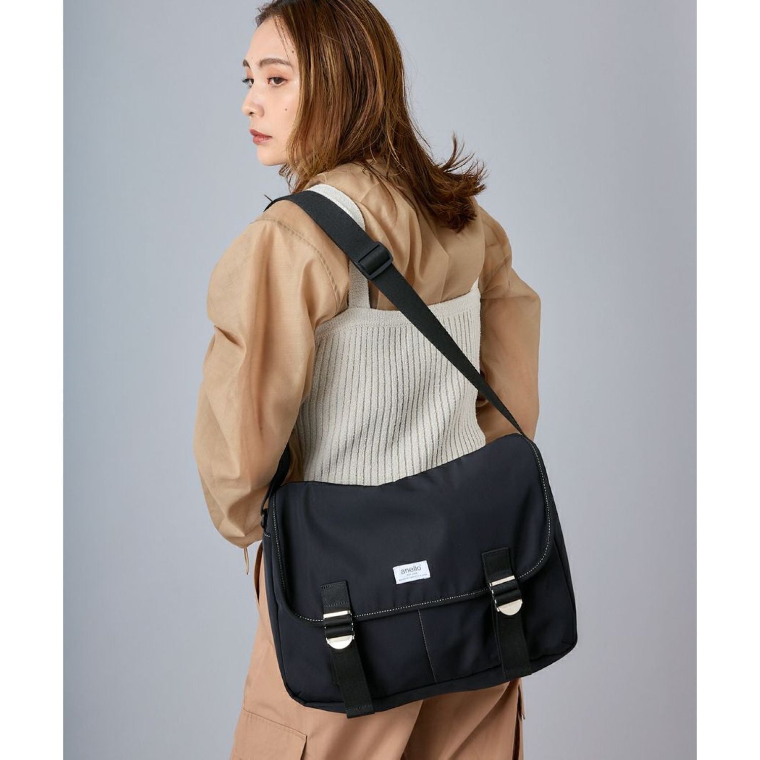 Anello Town Messenger Bag (Black)