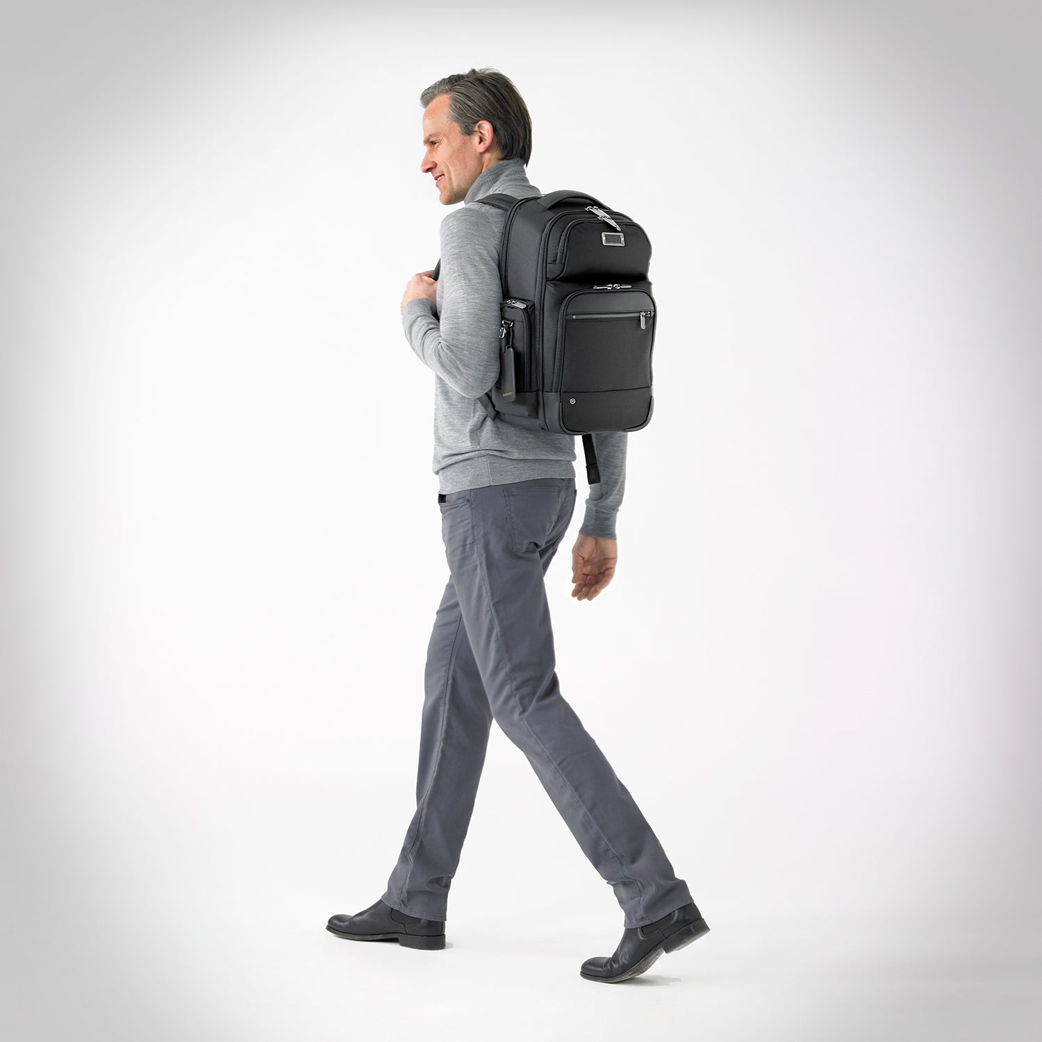 Briggs & Riley @Work Medium Cargo Backpack (Black)