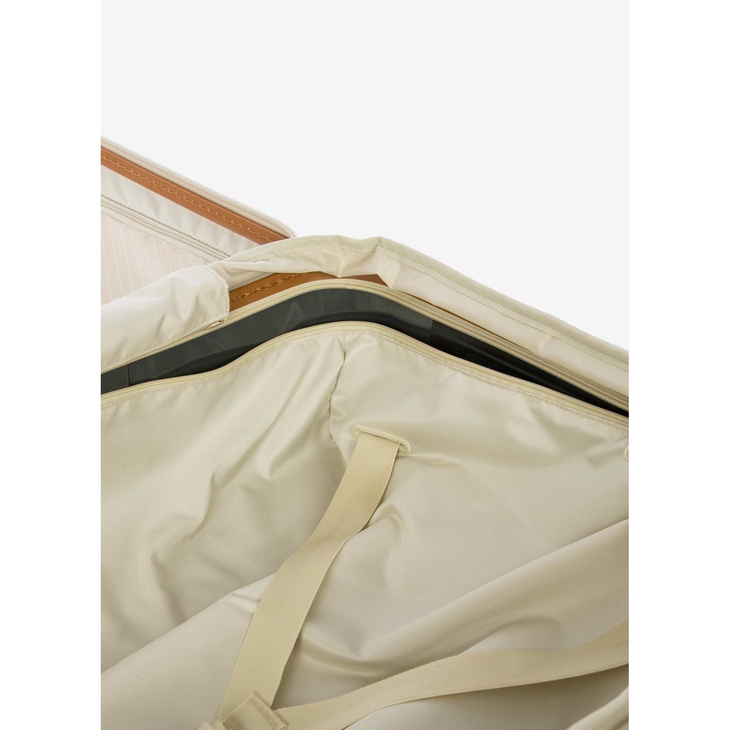 BRIC'S Bellagio 3 27" Medium Luggage Spinner (Cream)