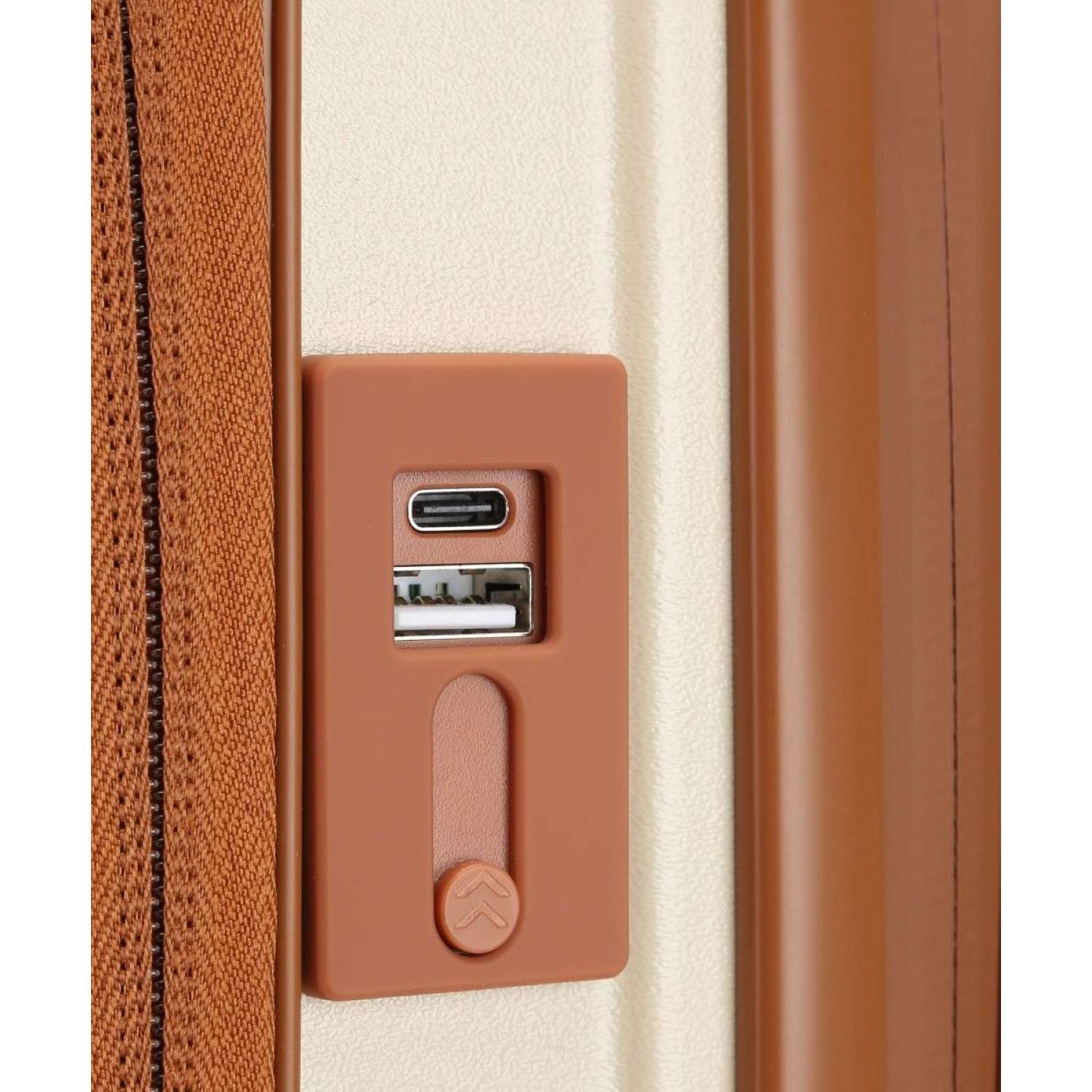 BRIC'S Bellagio V2 21" Carry On Luggage Spinner + Pocket with USB (Cream)