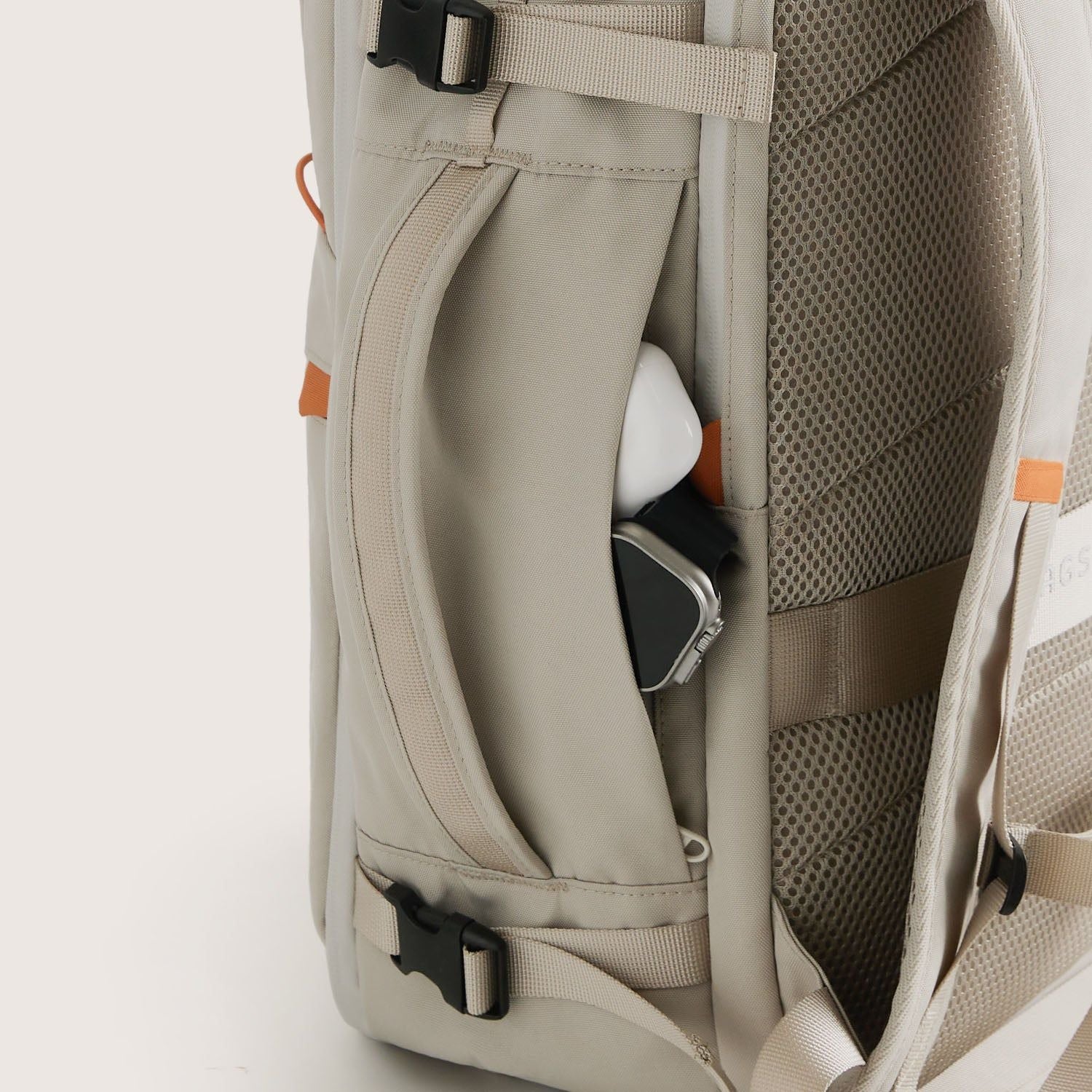 Bagsmart Faro Carry On Travel Backpack Set 29L (Cream)