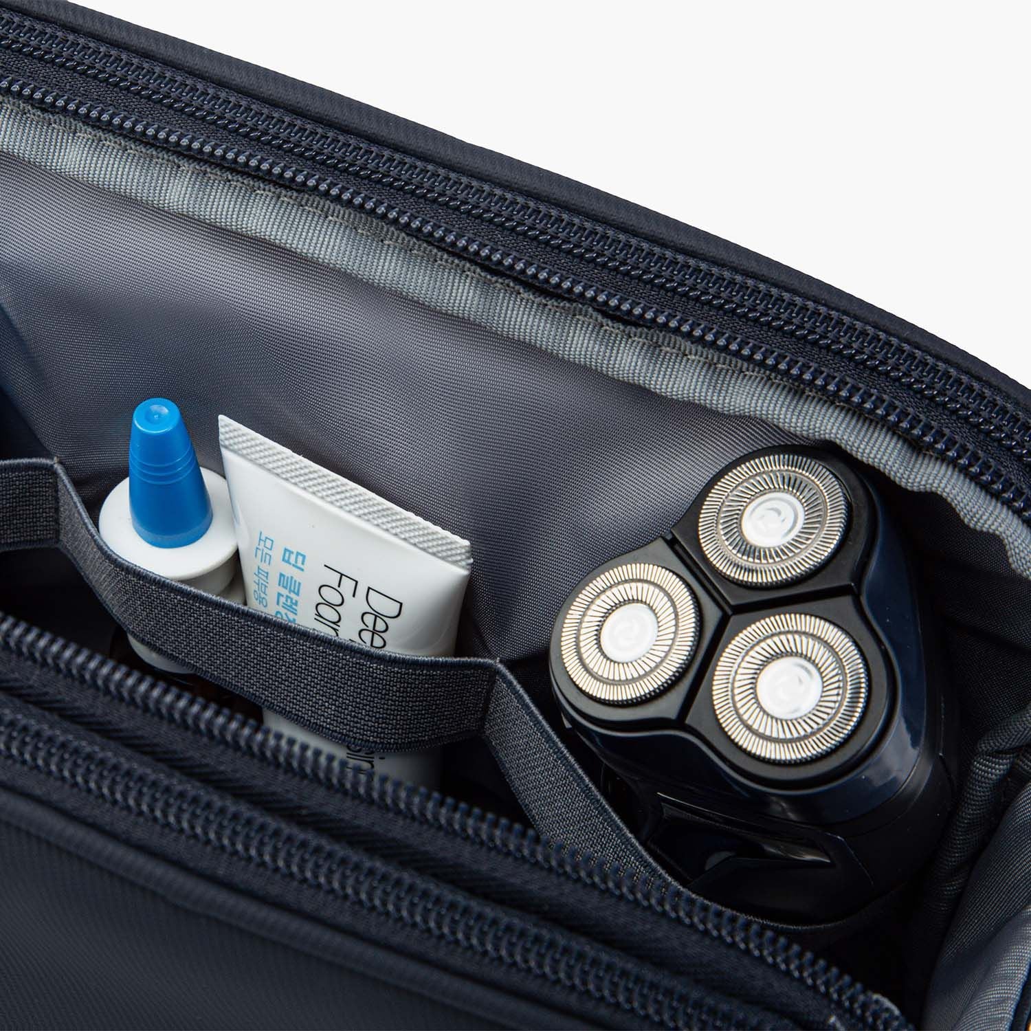 Bagsmart On-Road Toiletry Bag (Blue)