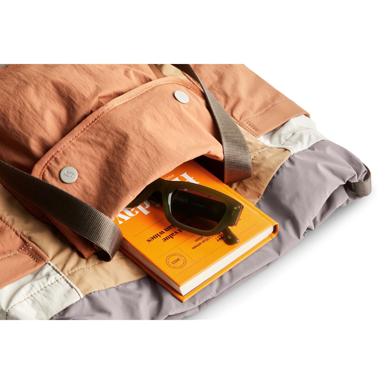 Bellroy Cinch Tote - Sand Dune