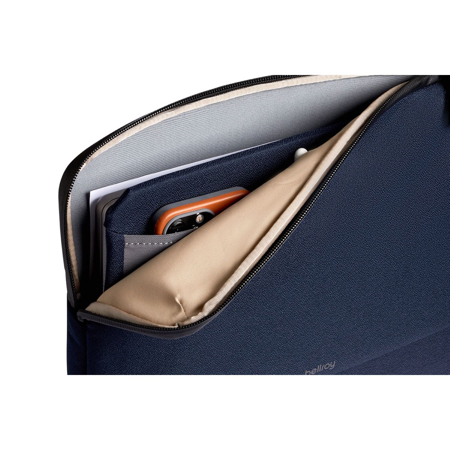 Bellroy Laptop Caddy 16" - Navy