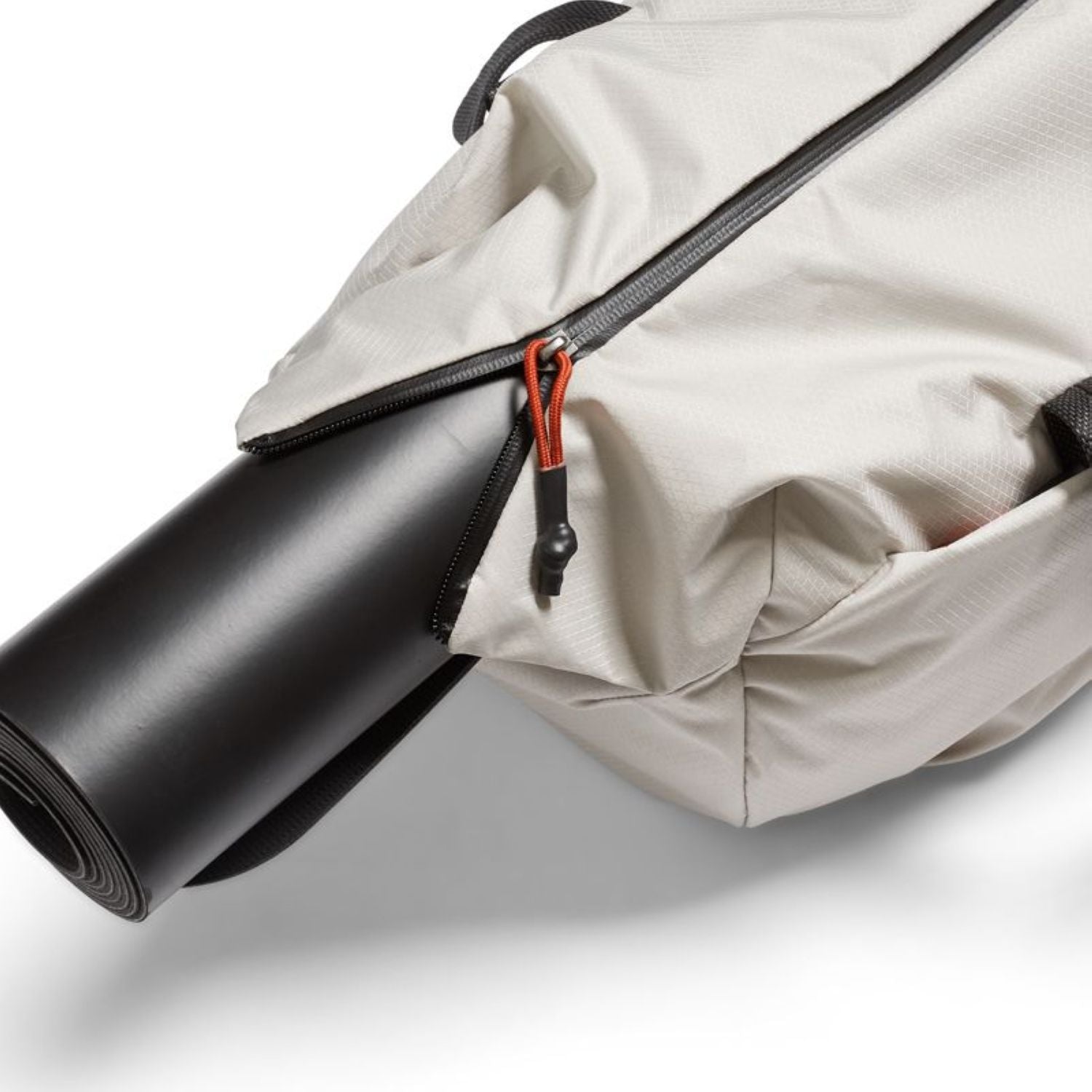 Bellroy Lite Duffel - Chalk