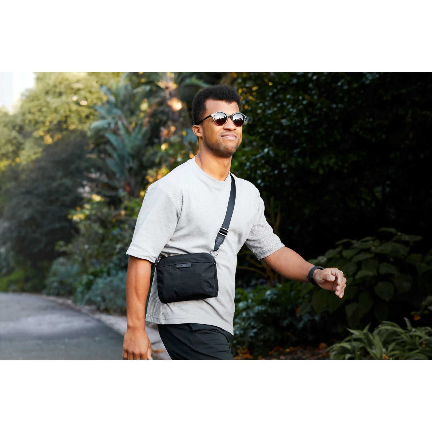 Bellroy Tokyo Side Bag - Raven