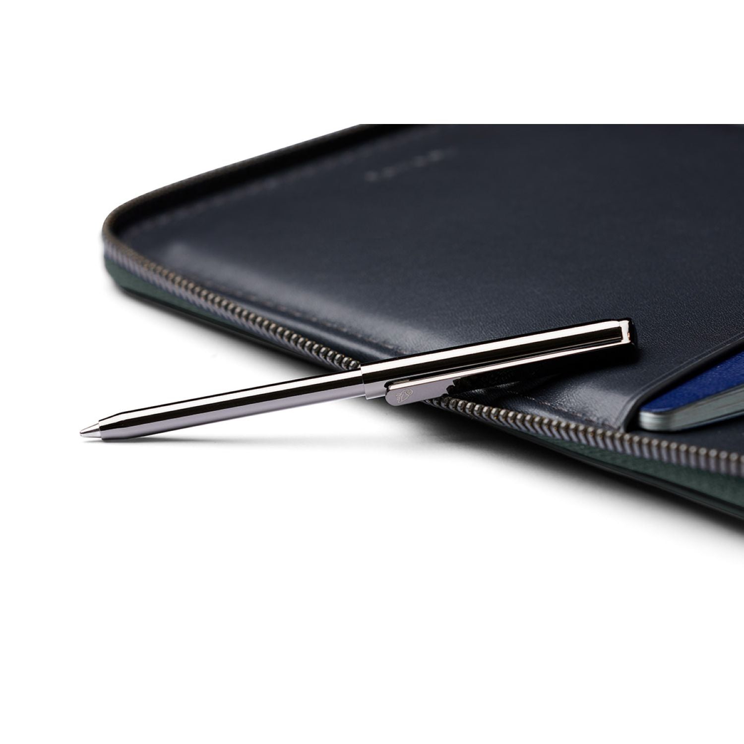 Bellroy Travel Folio (Second Edition) - Everglade