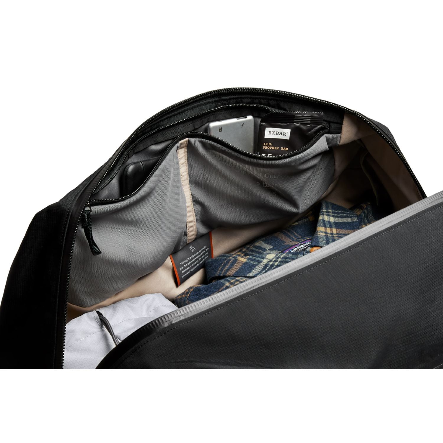 Bellroy Venture Duffel 40L - Midnight – The Planet Traveller