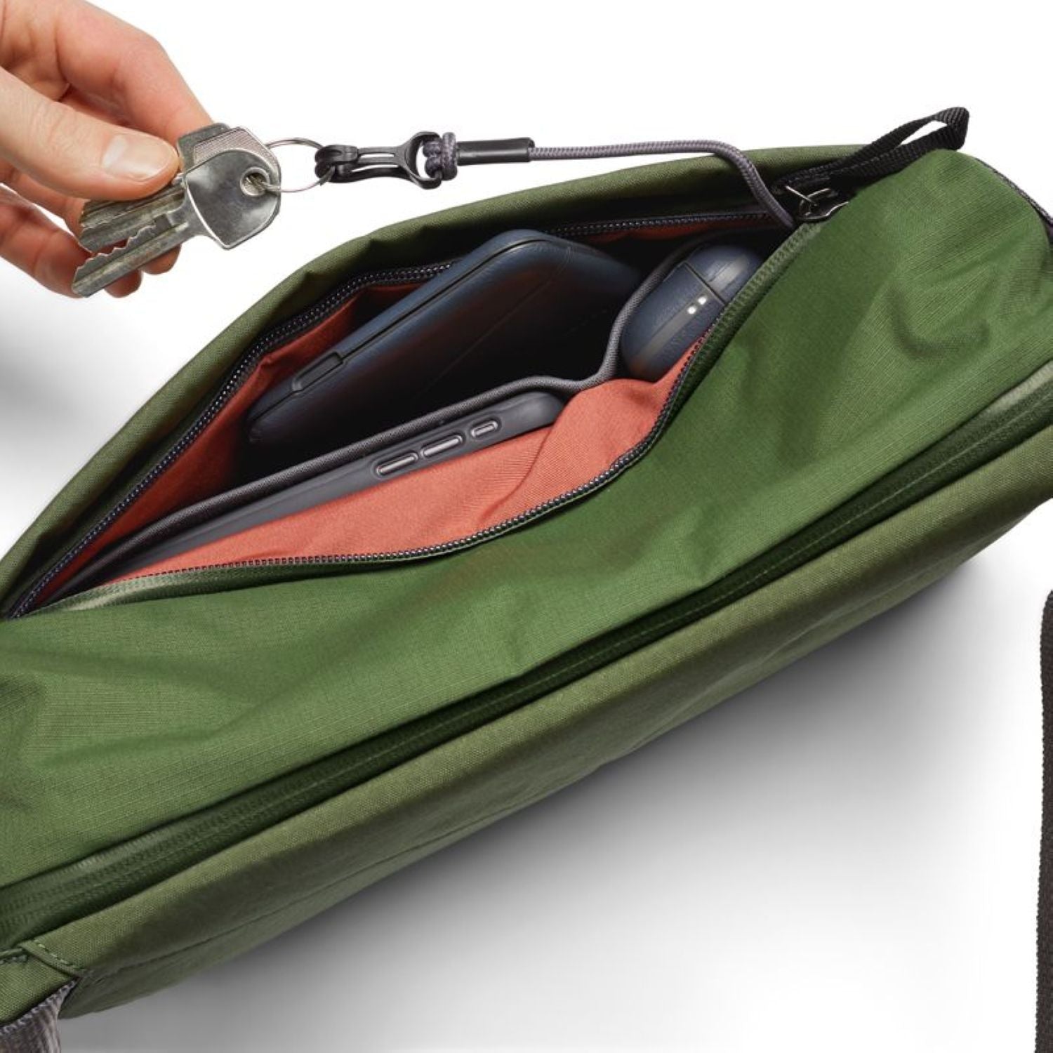 Bellroy Venture Sling 9L - Rangergreen – The Planet Traveller