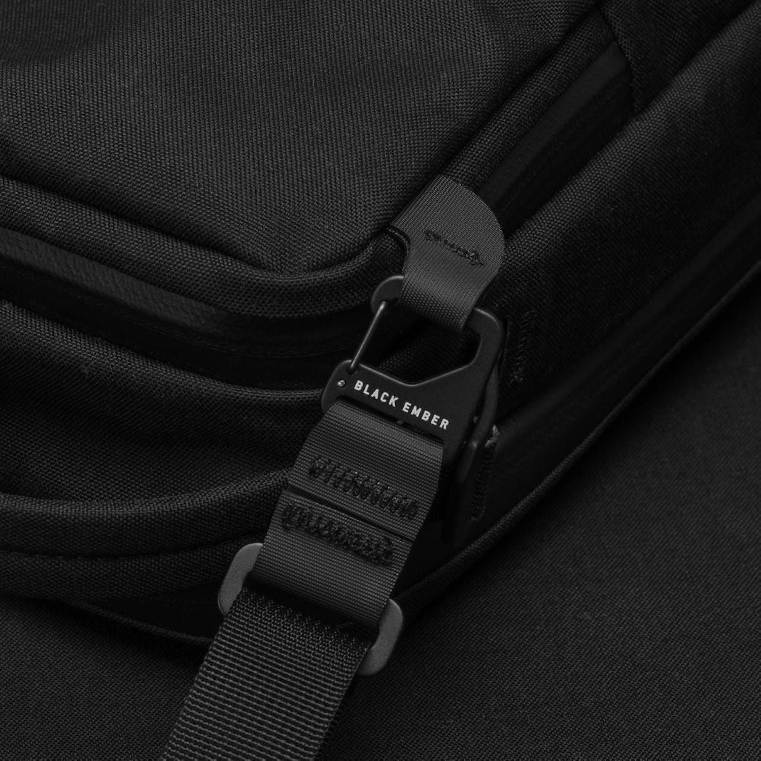 Black Ember (Limited Edition) Kompak Sling Bag 5L - Slate Blue