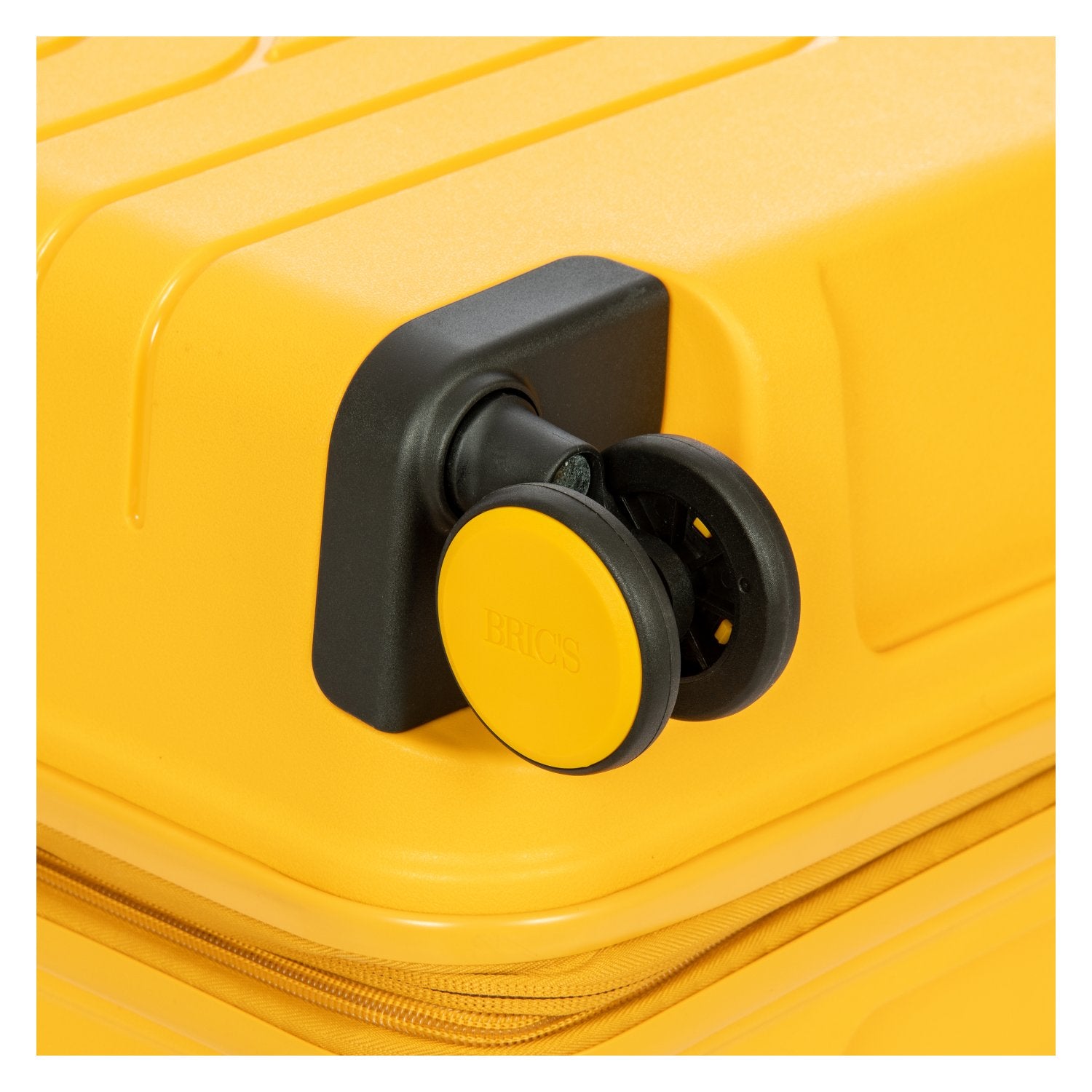 BRIC'S Ulisse 28" Expandable Medium Luggage Spinner (Mango)