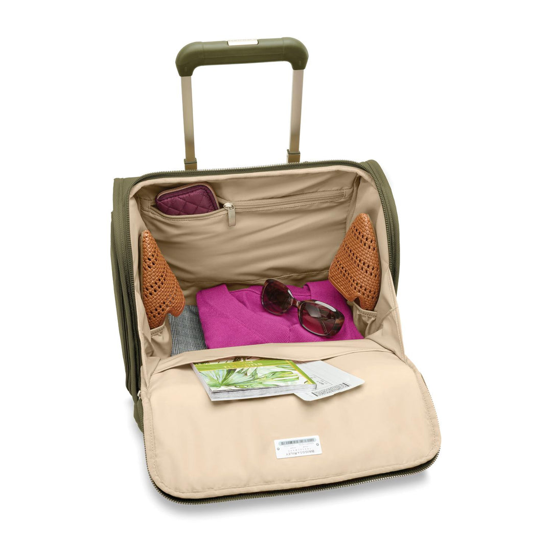 Briggs & Riley Baseline Cabin Spinner (Olive)