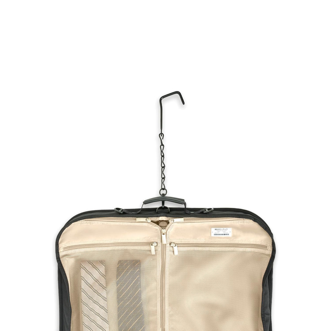 Briggs & Riley Baseline Classic Garment Bag (Black)