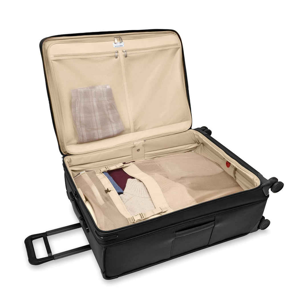 Briggs & Riley Baseline Extra Large Expandable Spinner (Black)