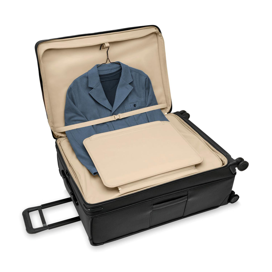 Briggs & Riley Baseline Extra Large Expandable Spinner (Black)