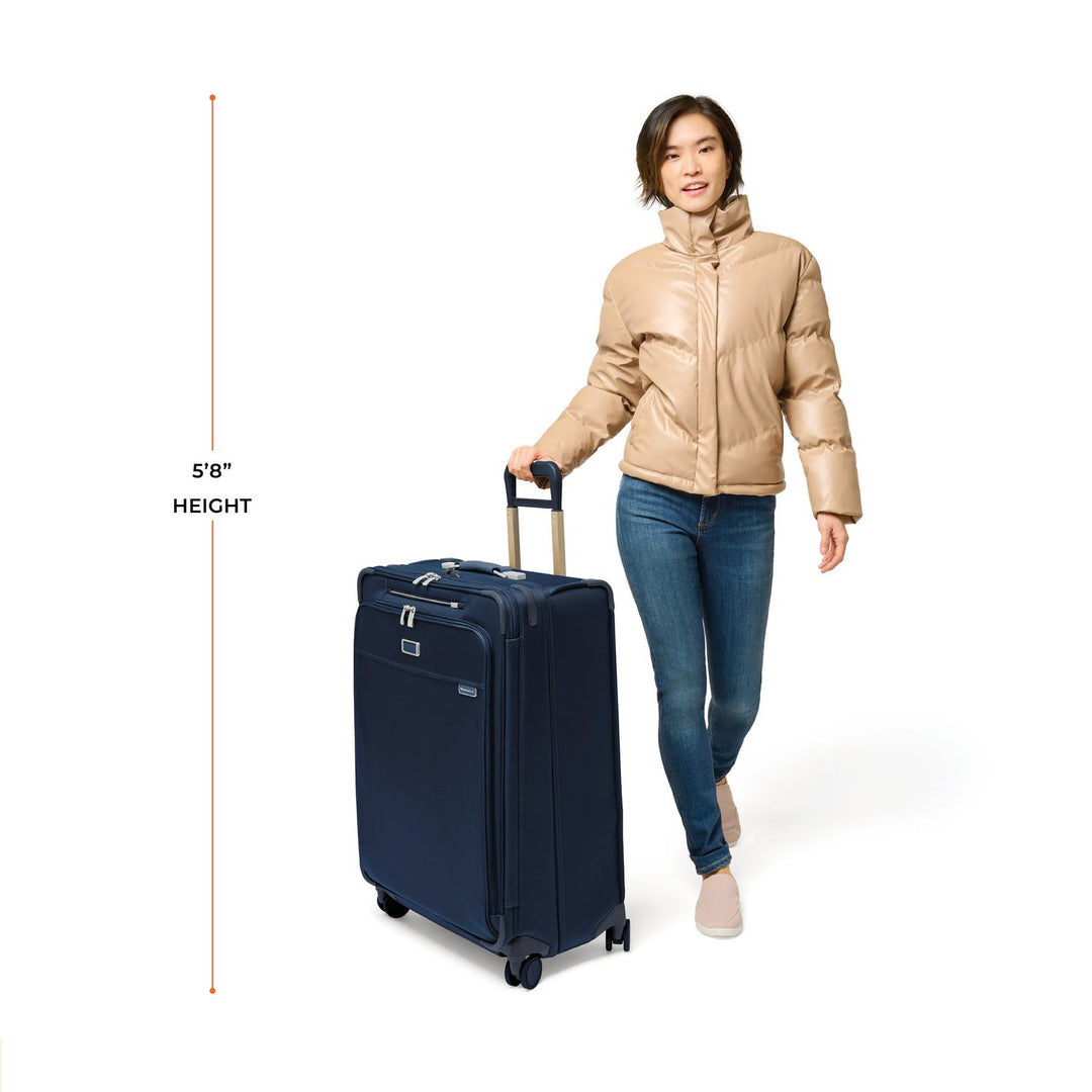 Briggs & Riley Baseline Large Expandable Spinner (Navy)