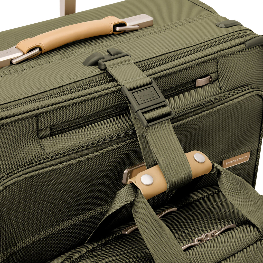 Briggs & Riley Baseline Large Expandable Spinner (Olive)