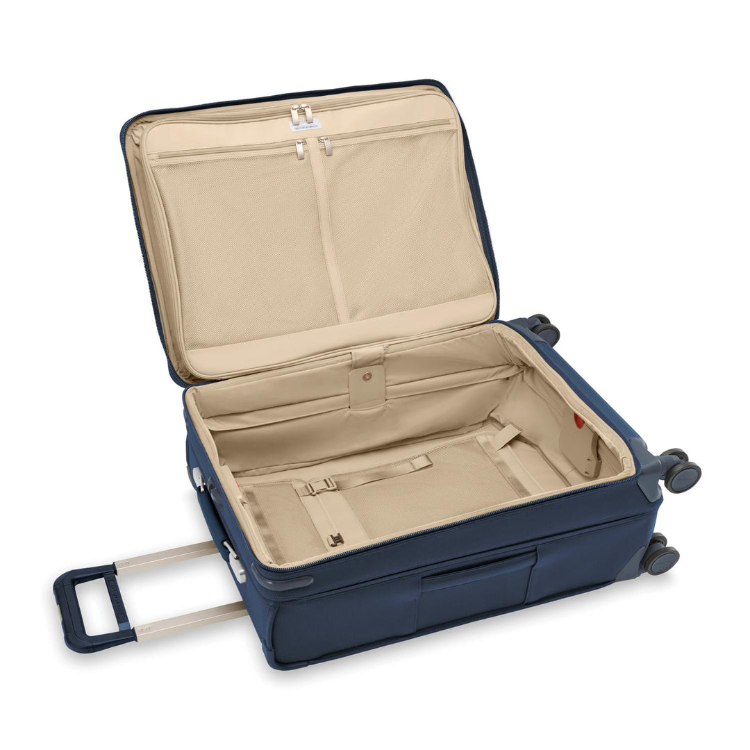 Briggs & Riley Baseline Medium Expandable Spinner (Black)