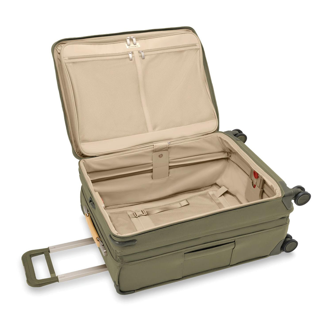Briggs & Riley Baseline Medium Expandable Spinner (Olive)