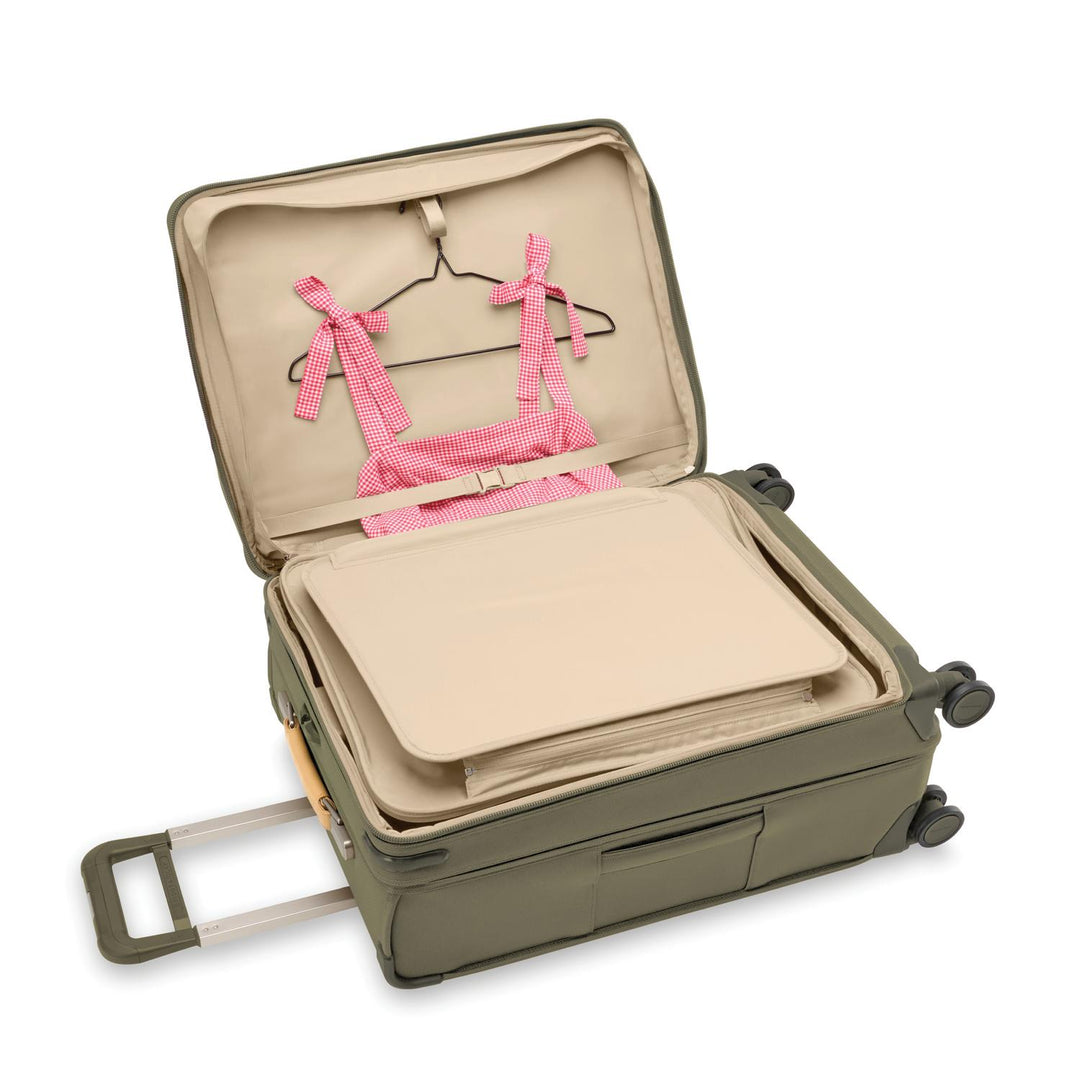 Briggs & Riley Baseline Medium Expandable Spinner (Olive)