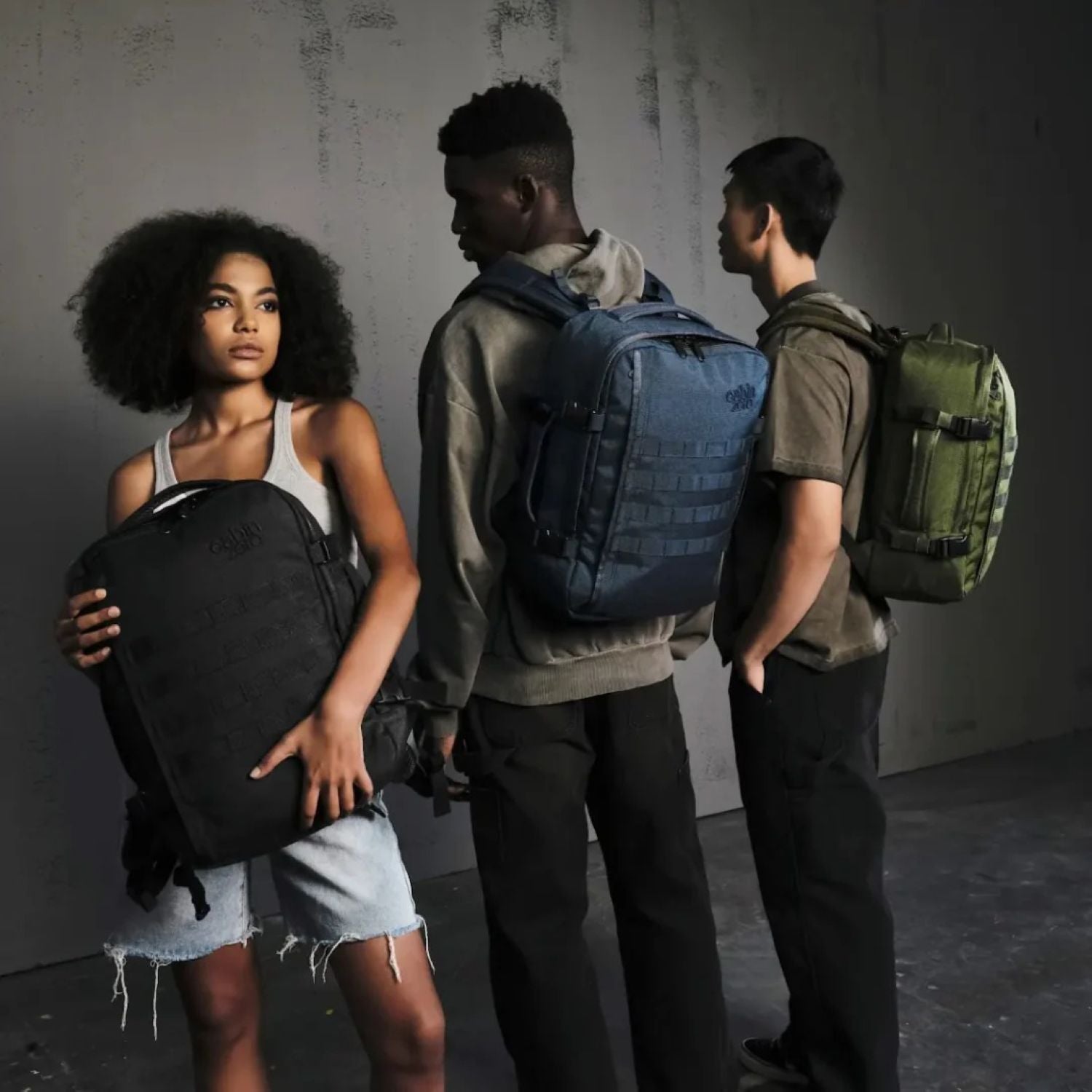 Cabinzero Military Backpack 28L (Absolute Black)
