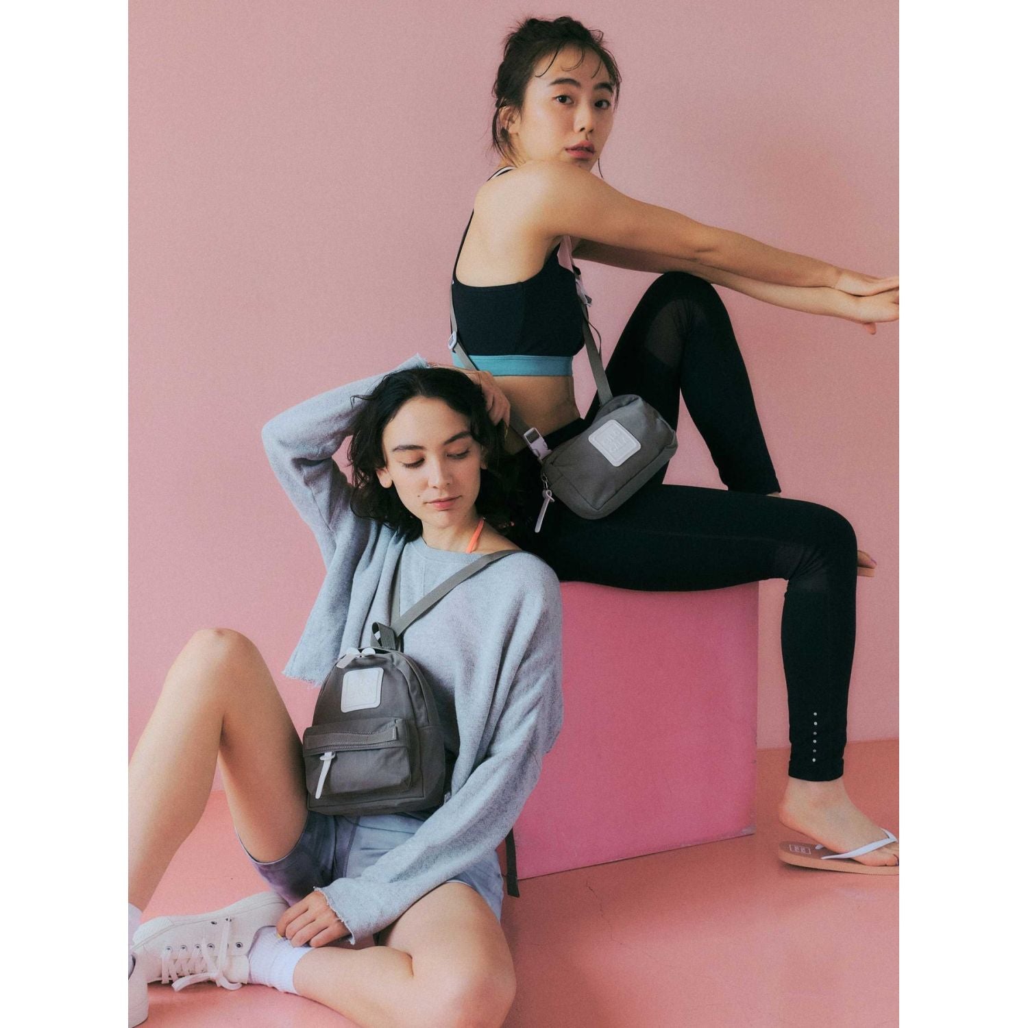 Cilocala Regular Shoulder Pouch Yoko (Stone)