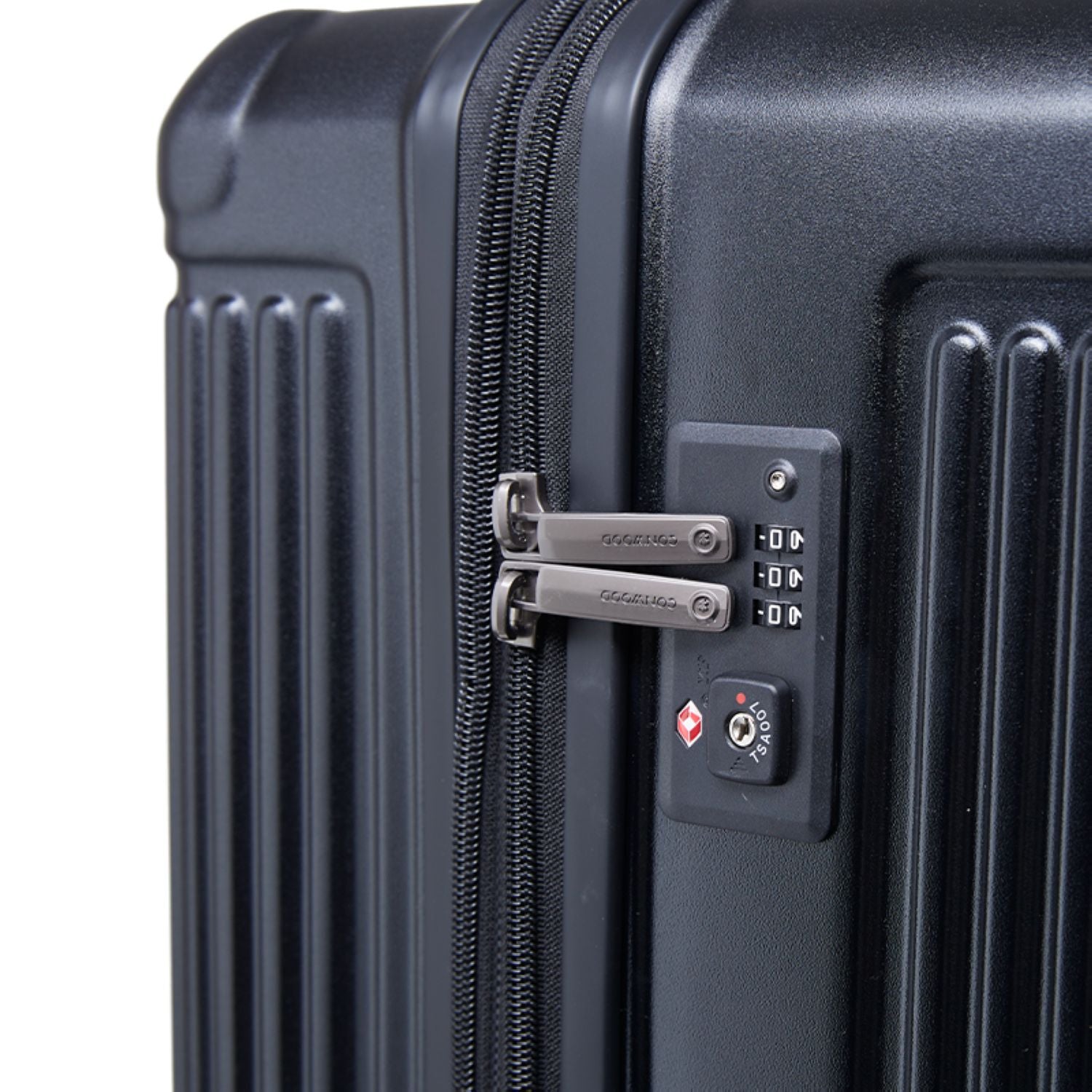 Conwood Edge Pc Trunk 30" Luggage - Black