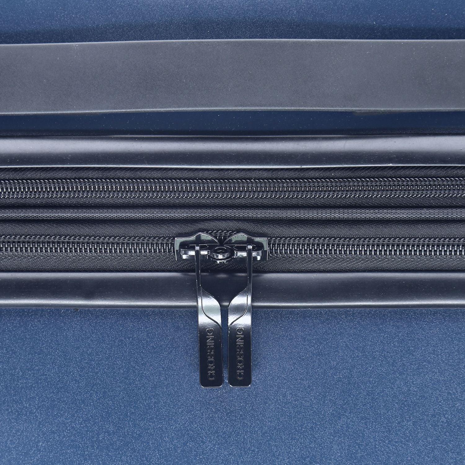 Crossing Wanderer Polycarbonate Expandable 24" Medium Luggage Spinner - Blue