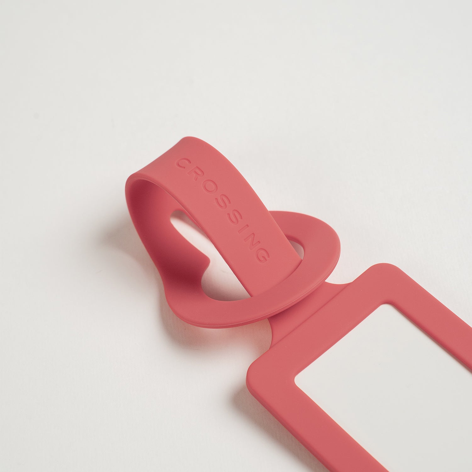 Crossing Luggage Tag - Rouge