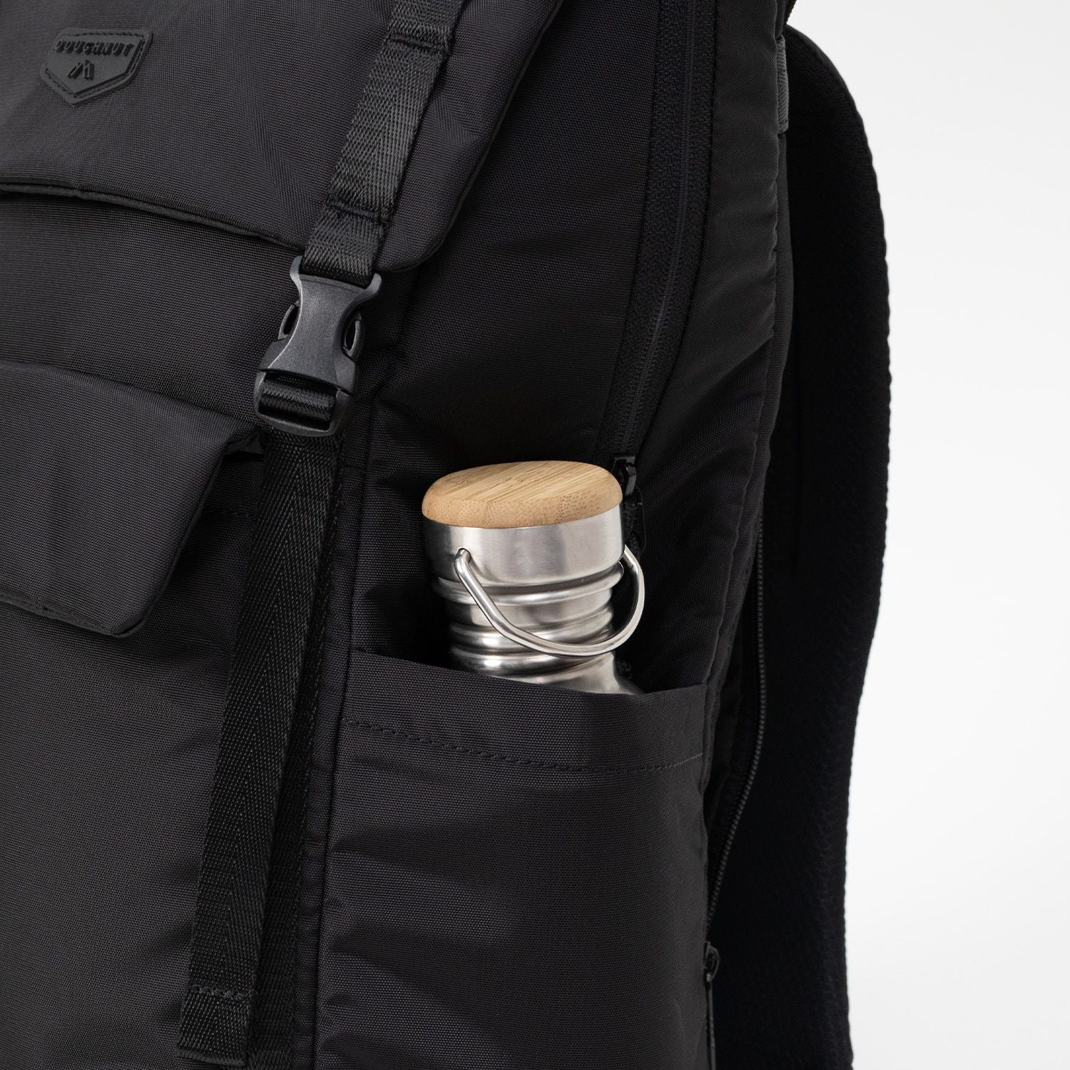 Doughnut Lucid Light The Actualise Series - Black
