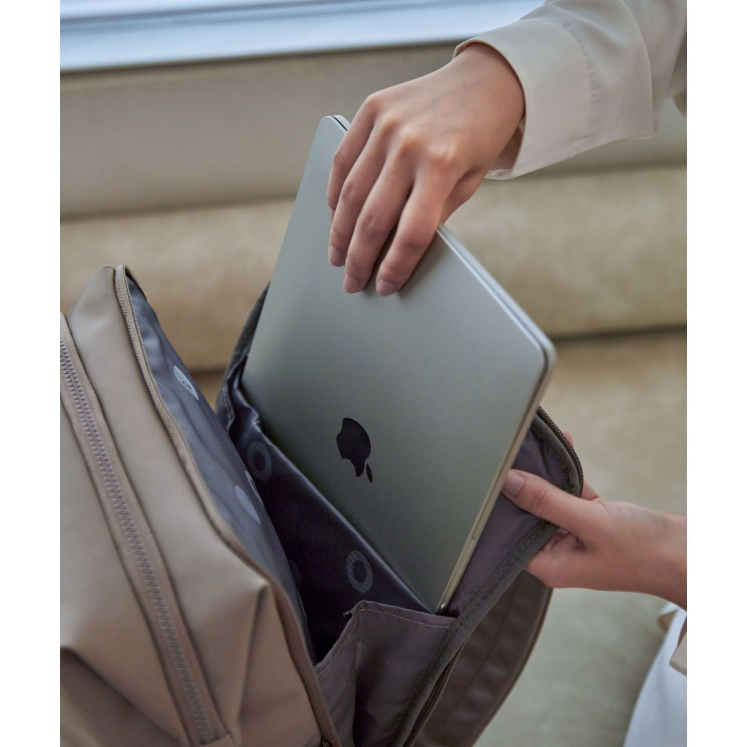 Echolac Purist Large Backpack (Orange)