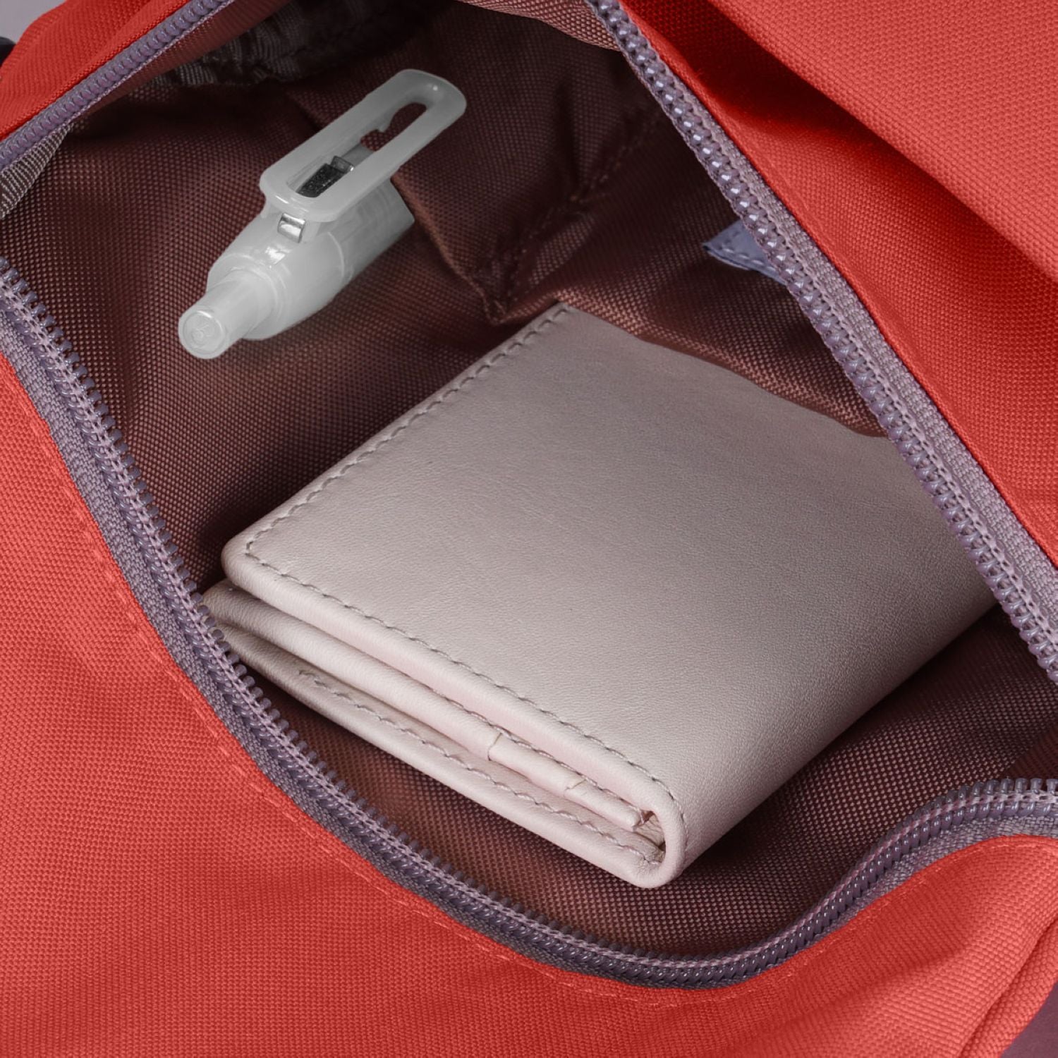Hellolulu Desi Sling Bag (Pomegranate)
