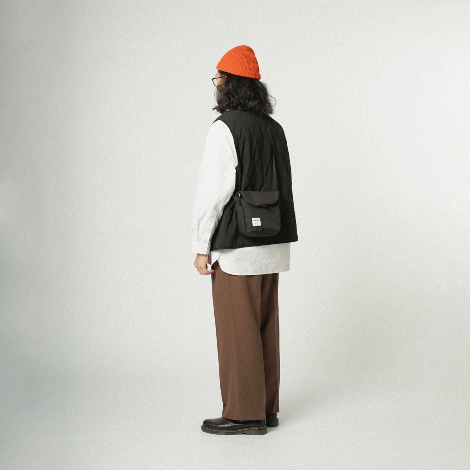 Hellolulu Desi Sling Bag Recycled (Flat Black)