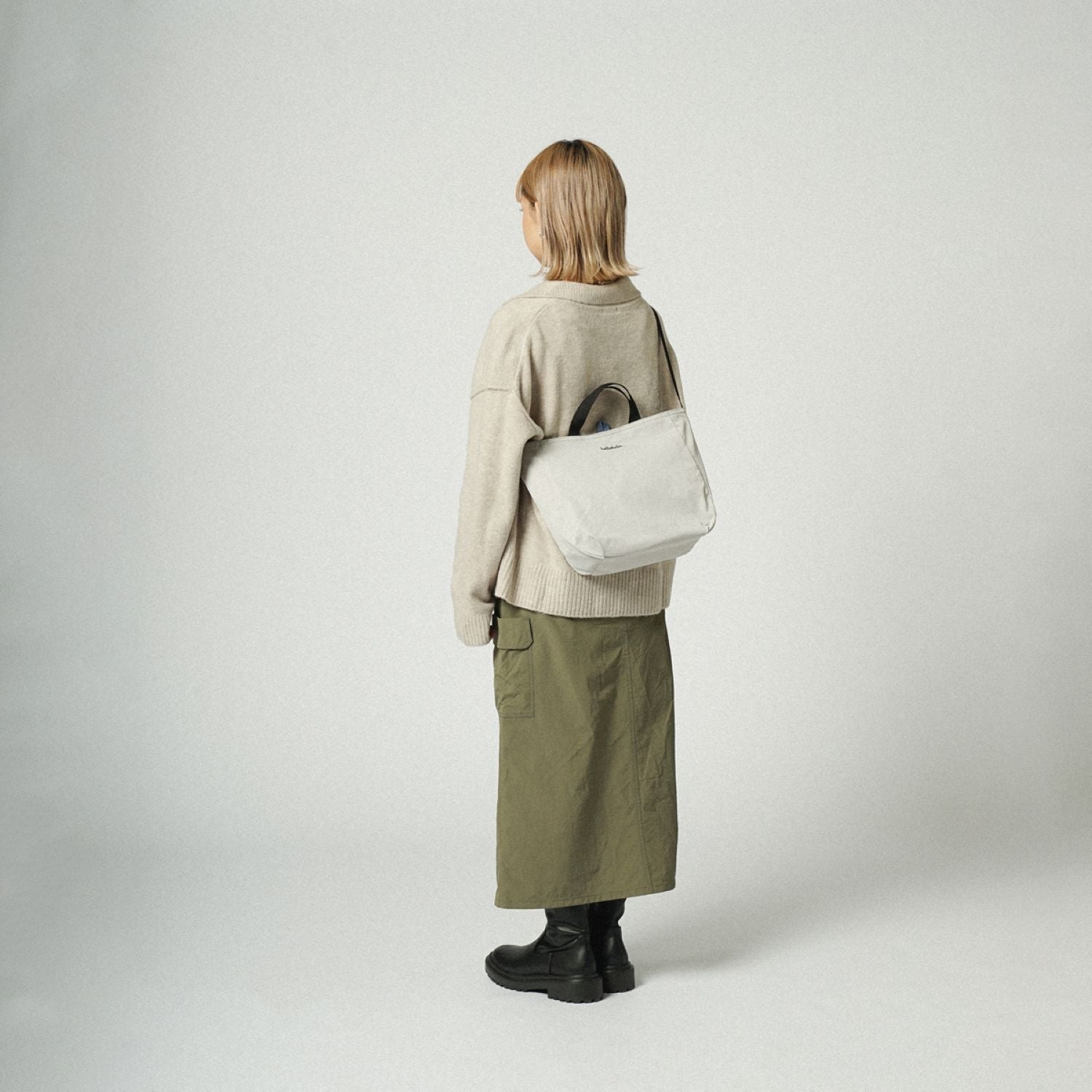 Hellolulu Jolie Double Sided 2 Way Shoulder Bag Recycled (Cloudy Gray/Classic Blue)