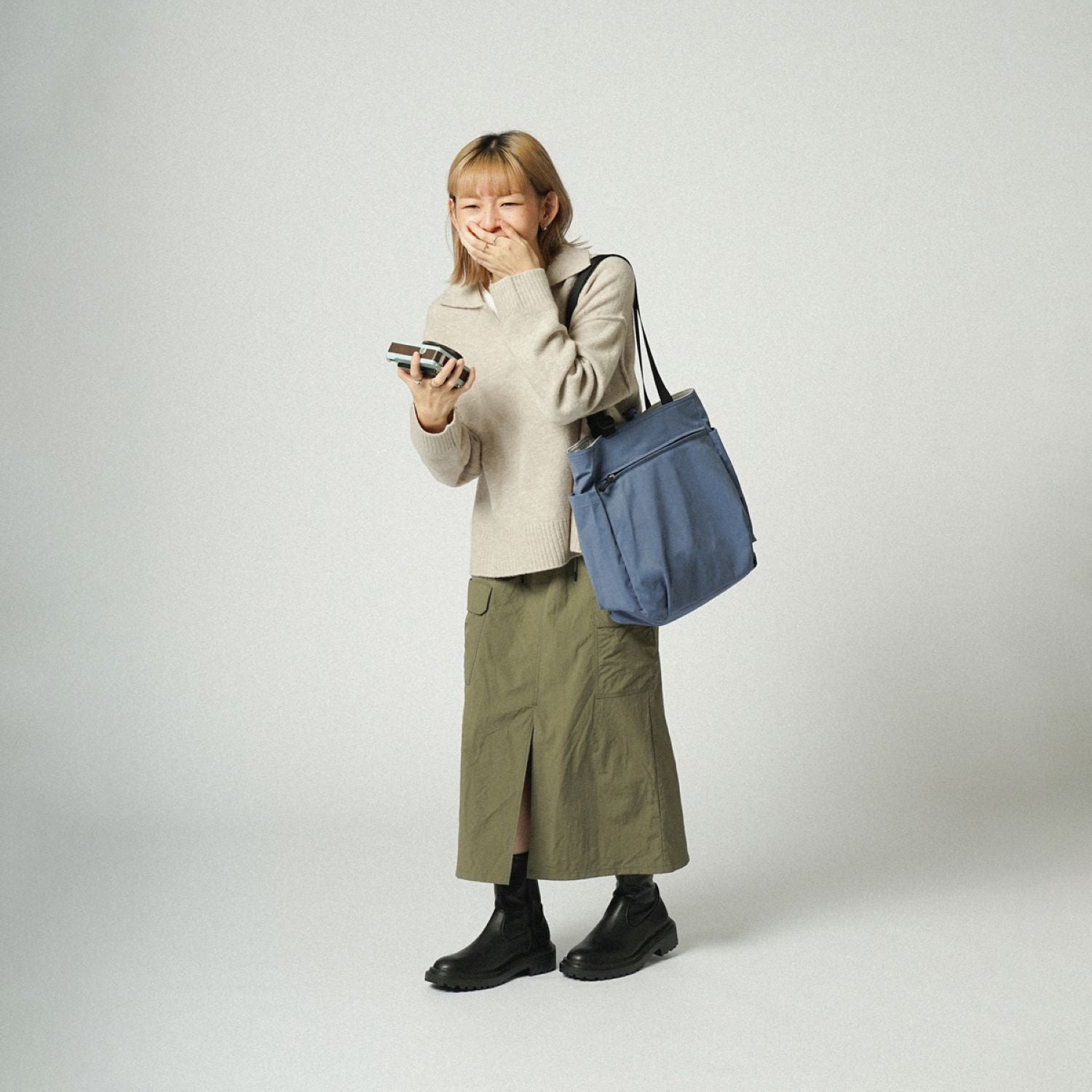 Hellolulu Jonna Double Sided Versatile Tote Recycled (Cloudy Gray/Classic Blue)