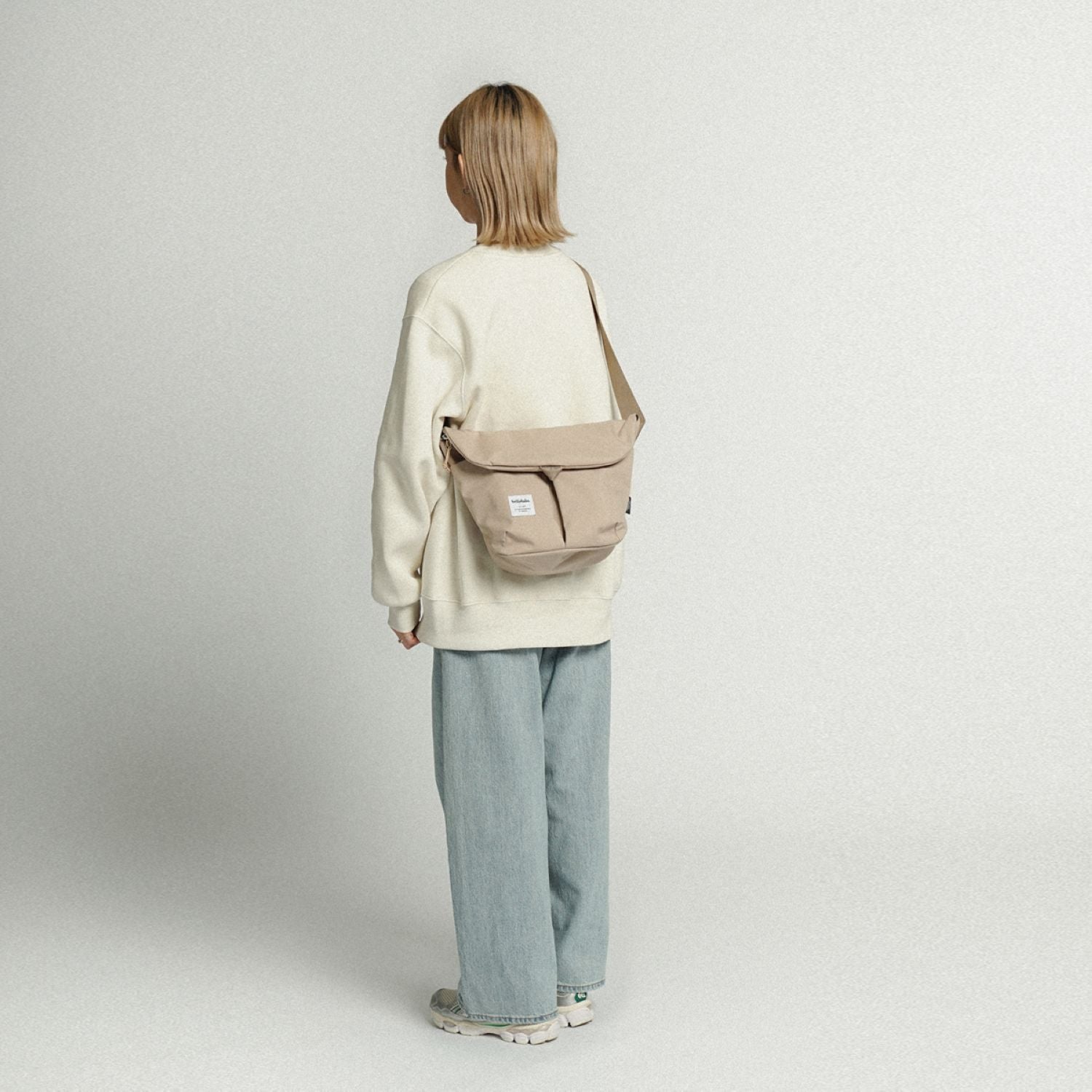Hellolulu Kasen Shoulder Bag Recycled (Fog Khaki)