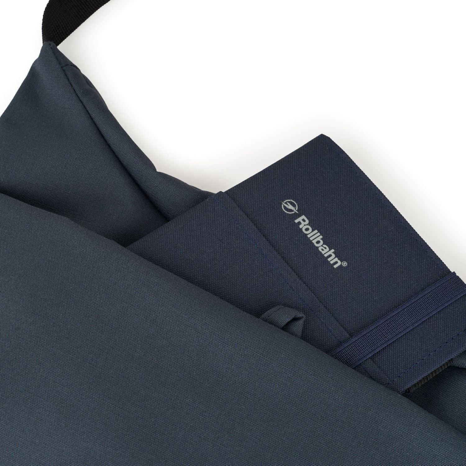 Hellolulu Lucas Wide Zip Shoulder Bag (Dark Sapphire)