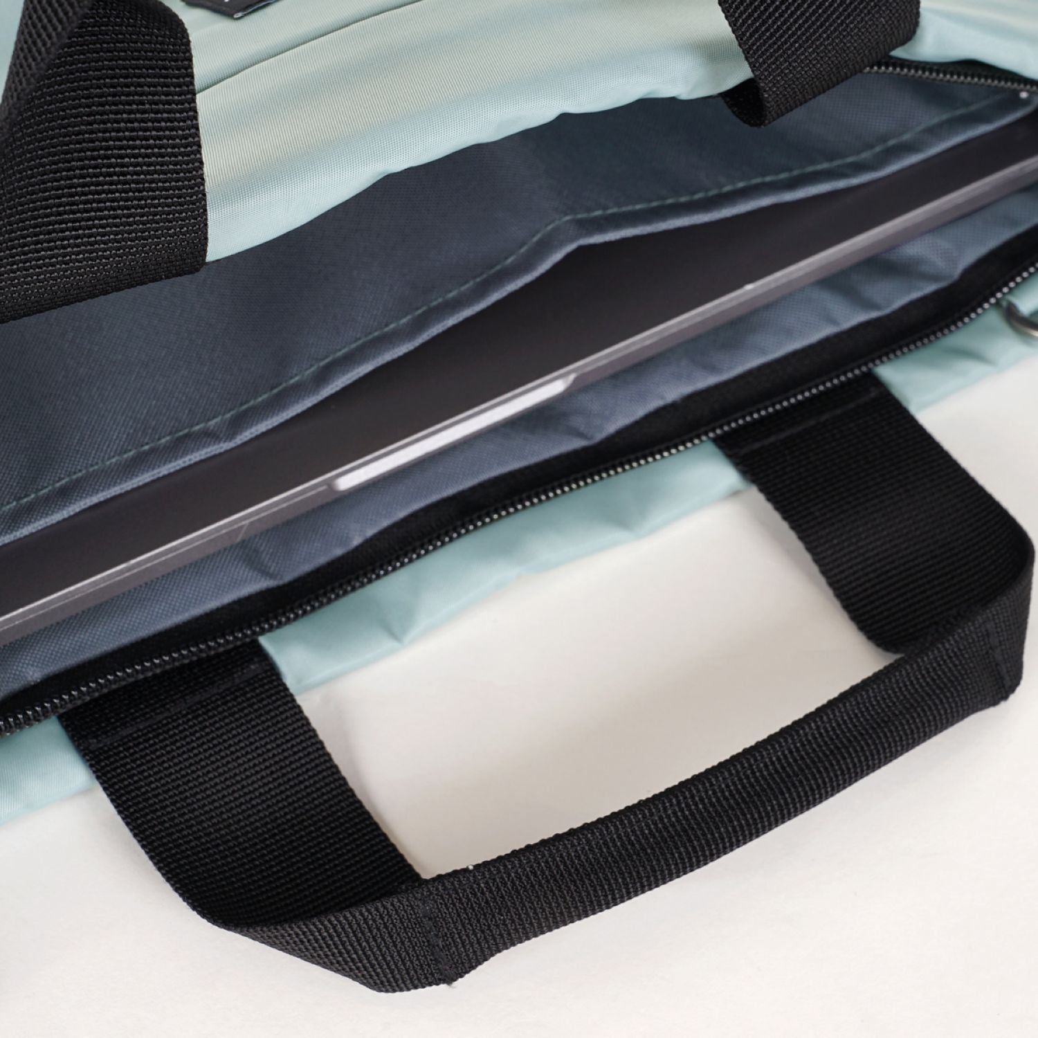 Hellolulu Mira 2-Way Sleeve Case 14" Recycled (Dusty Blue)