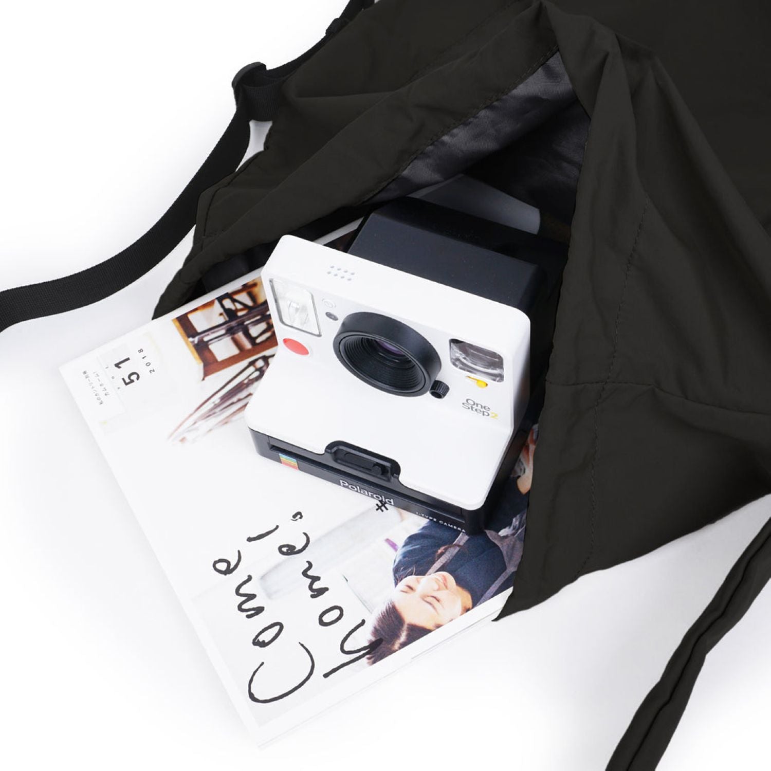 Hellolulu Nick 2 Way Drawstring Shoulder Bag (Black)