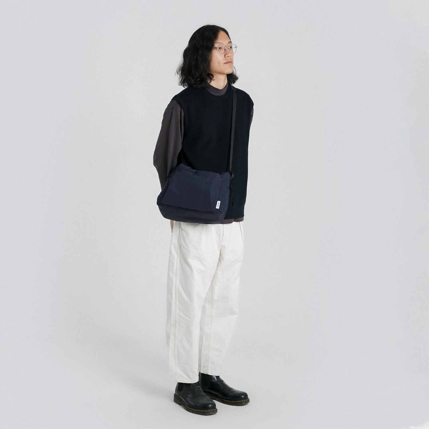 Hellolulu Nick 2 Way Drawstring Shoulder Bag (Prussian Blue)