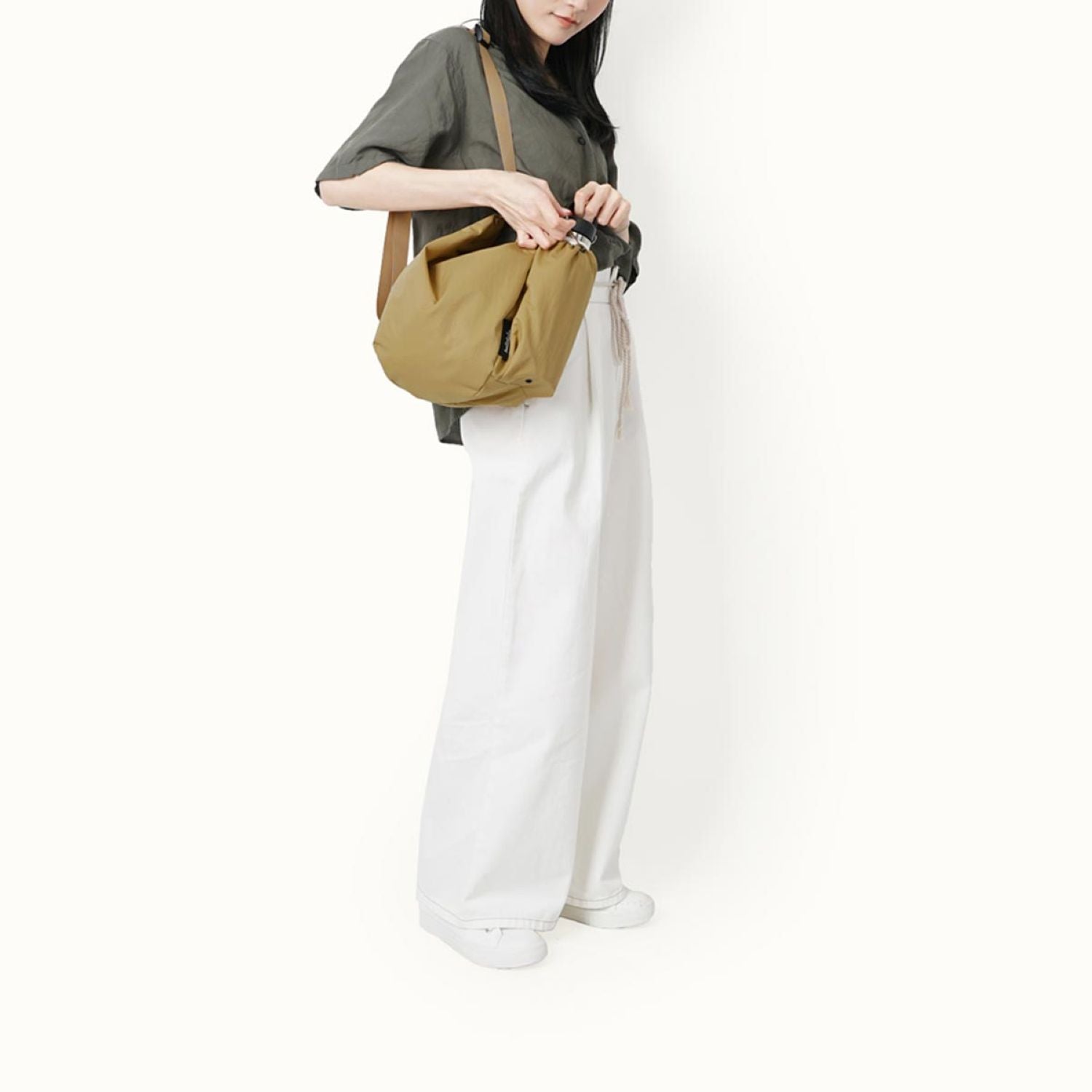 Hellolulu Rea Daily Duo Shoulder Bag S (Light Walnut)